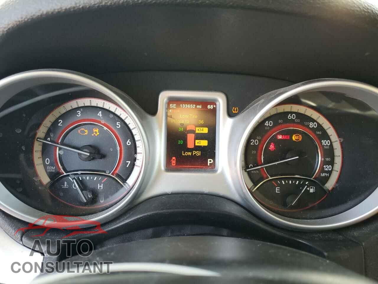 DODGE JOURNEY 2018 - 3C4PDCAB4JT272950