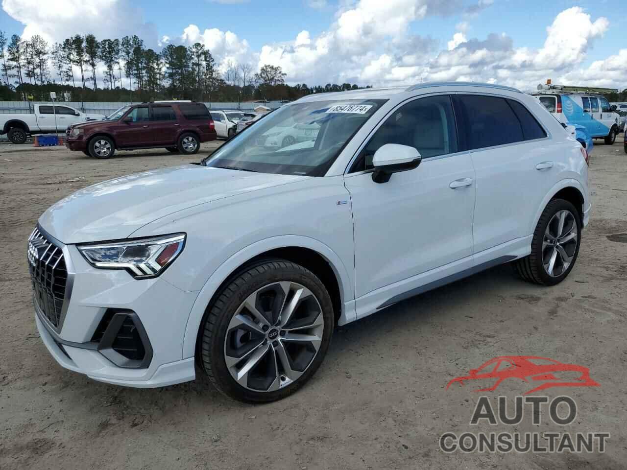 AUDI Q3 2021 - WA1EECF34M1110005