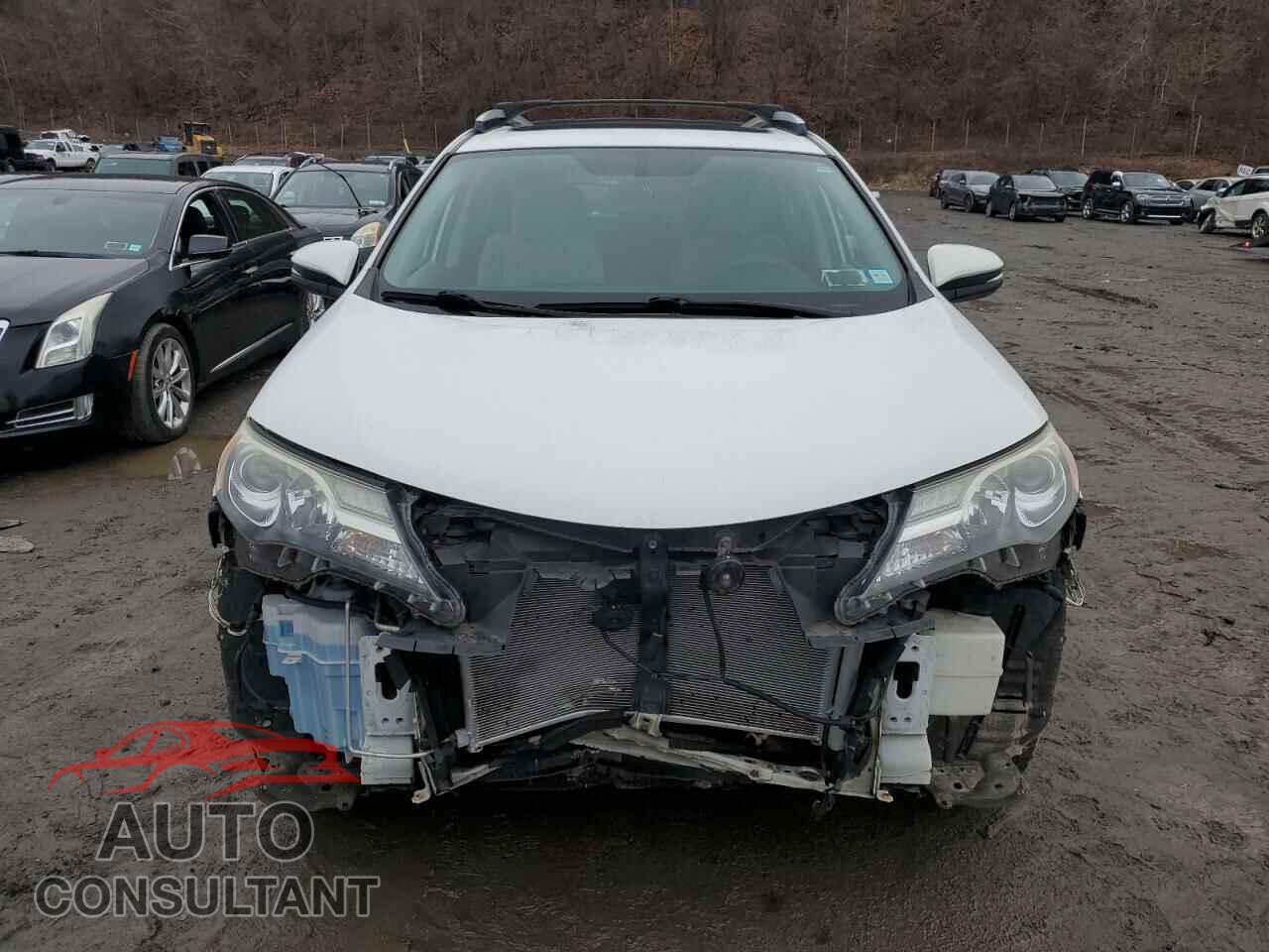 TOYOTA RAV4 2013 - JTMRFREV2DD038939