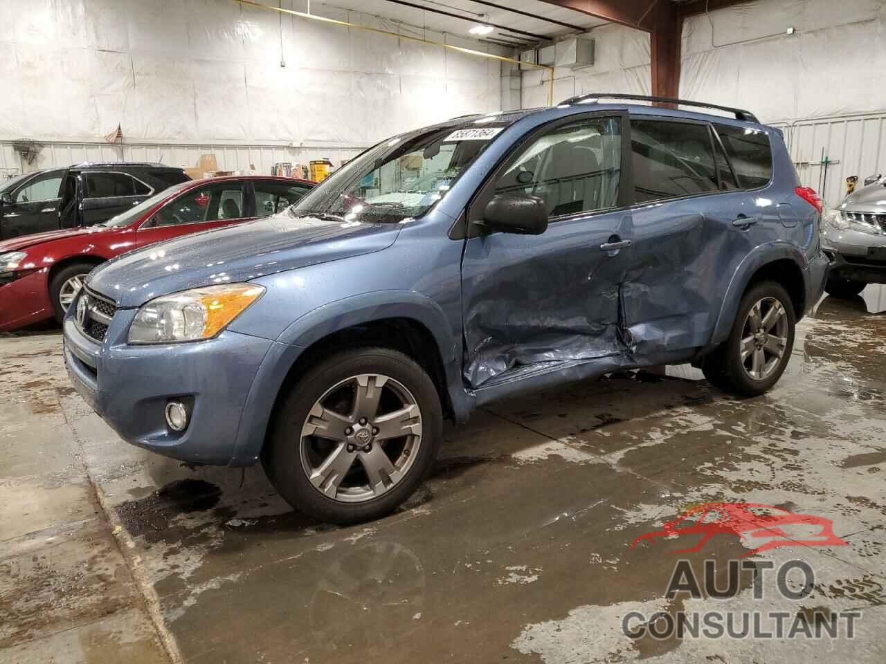 TOYOTA RAV4 2011 - JTMRF4DV8B5049438