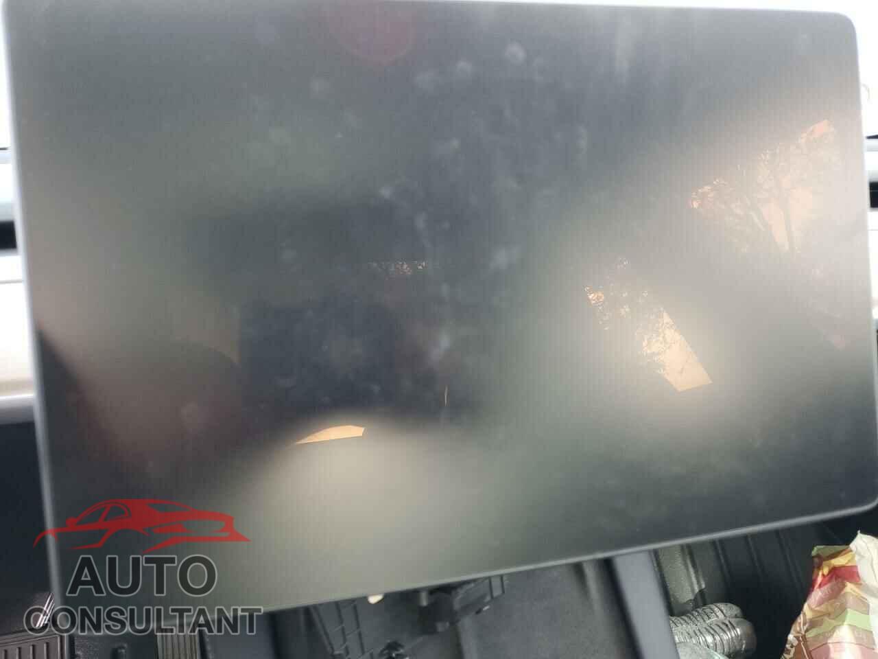 TESLA MODEL 3 2023 - 5YJ3E1EA2PF463601