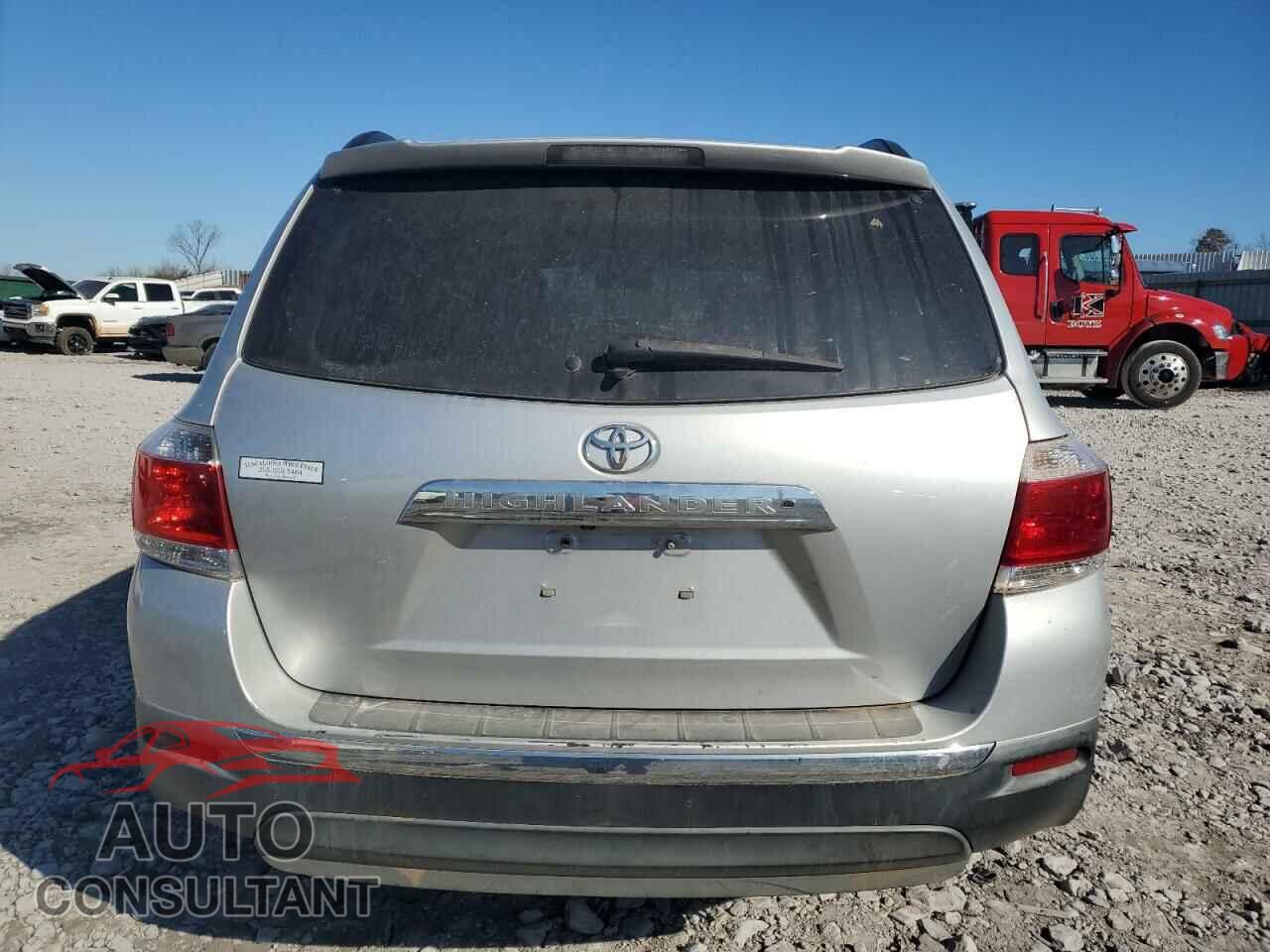 TOYOTA HIGHLANDER 2011 - 5TDZA3EH4BS015525