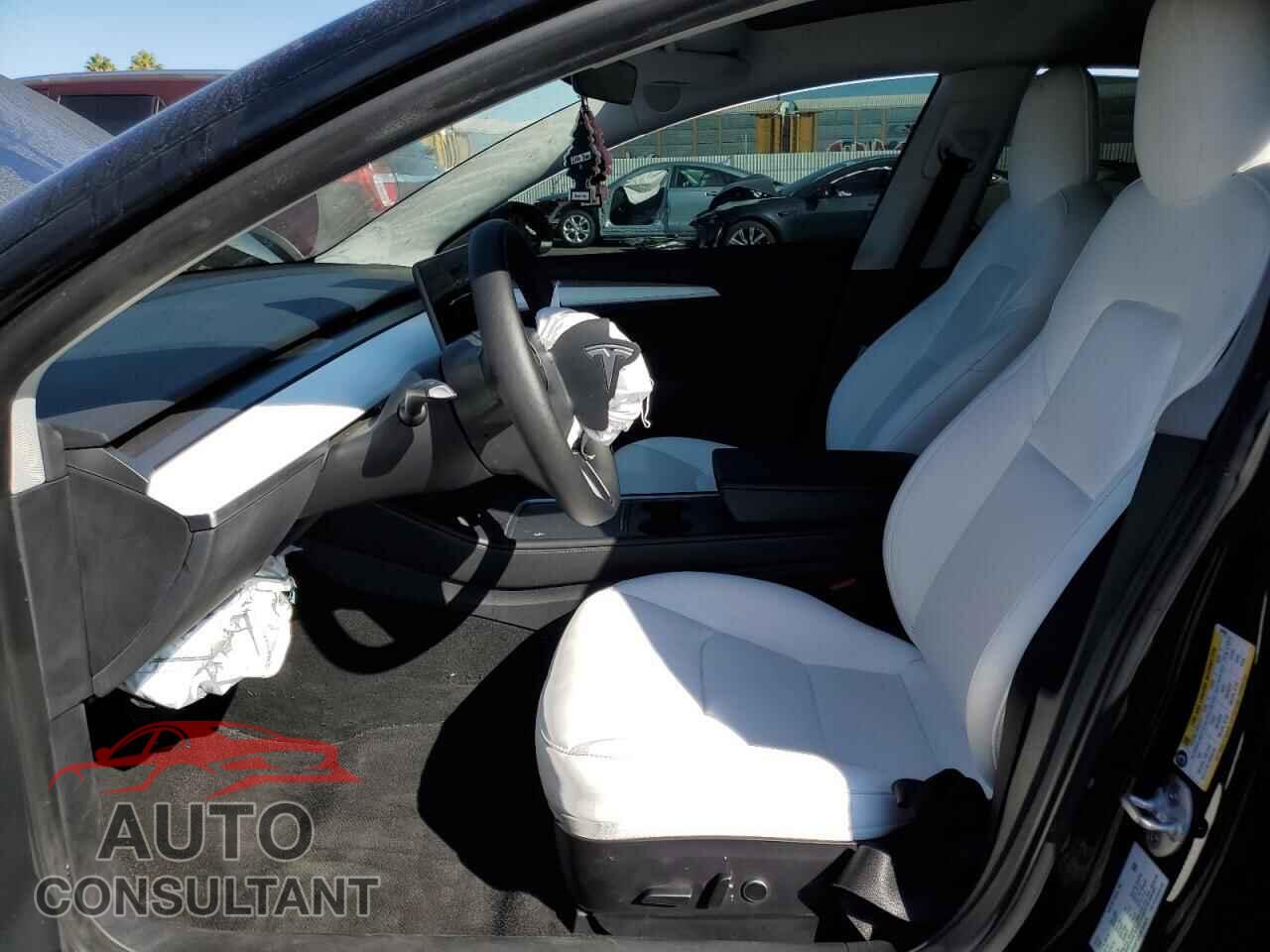 TESLA MODEL 3 2022 - 5YJ3E1EA5NF309526