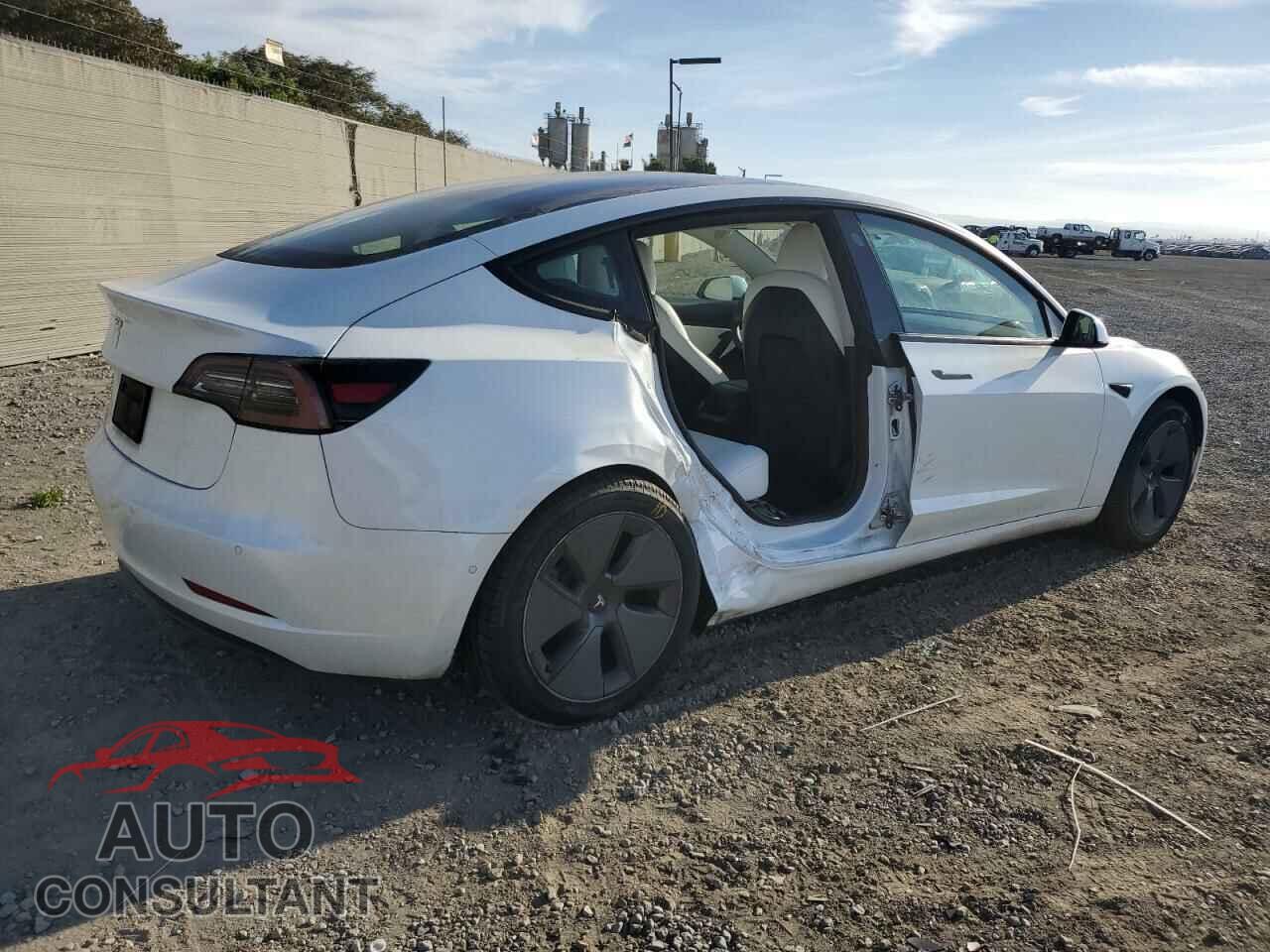 TESLA MODEL 3 2021 - 5YJ3E1EA0MF928632