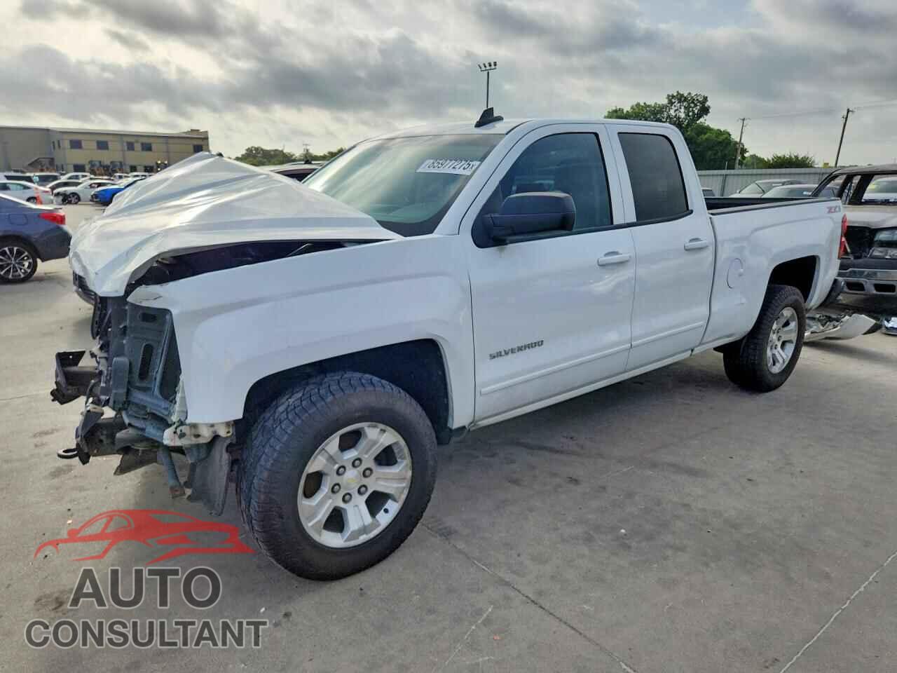 CHEVROLET SILVERADO 2015 - 1GCVKREC2FZ176897