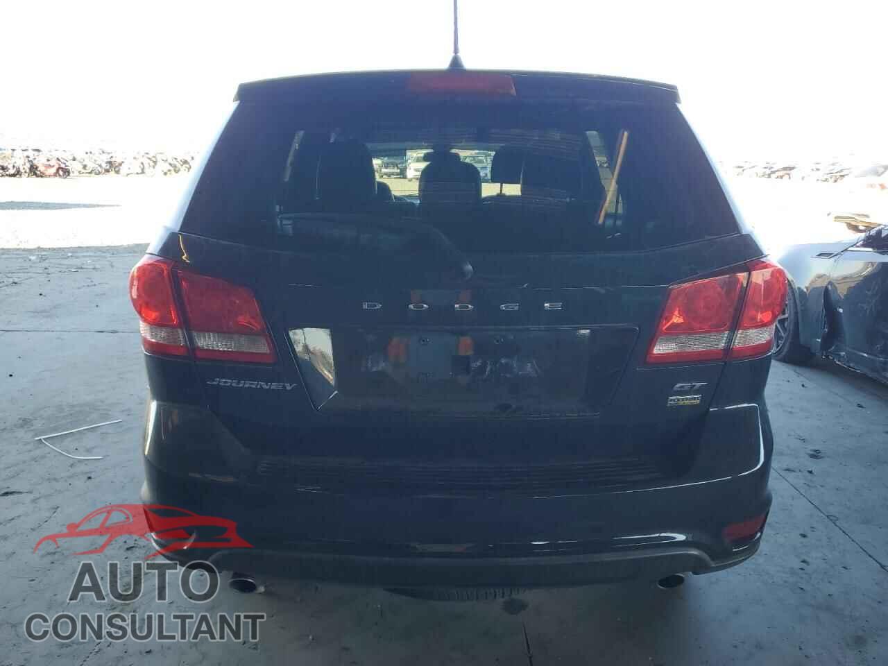 DODGE JOURNEY 2018 - 3C4PDCEG2JT472537