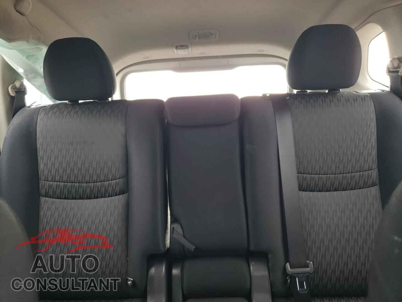 NISSAN ROGUE 2017 - JN8AT2MVXHW263235