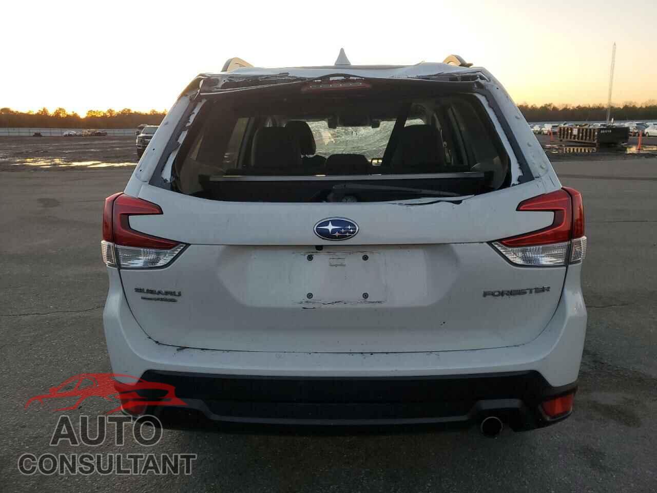 SUBARU FORESTER 2019 - JF2SKASC2KH404813