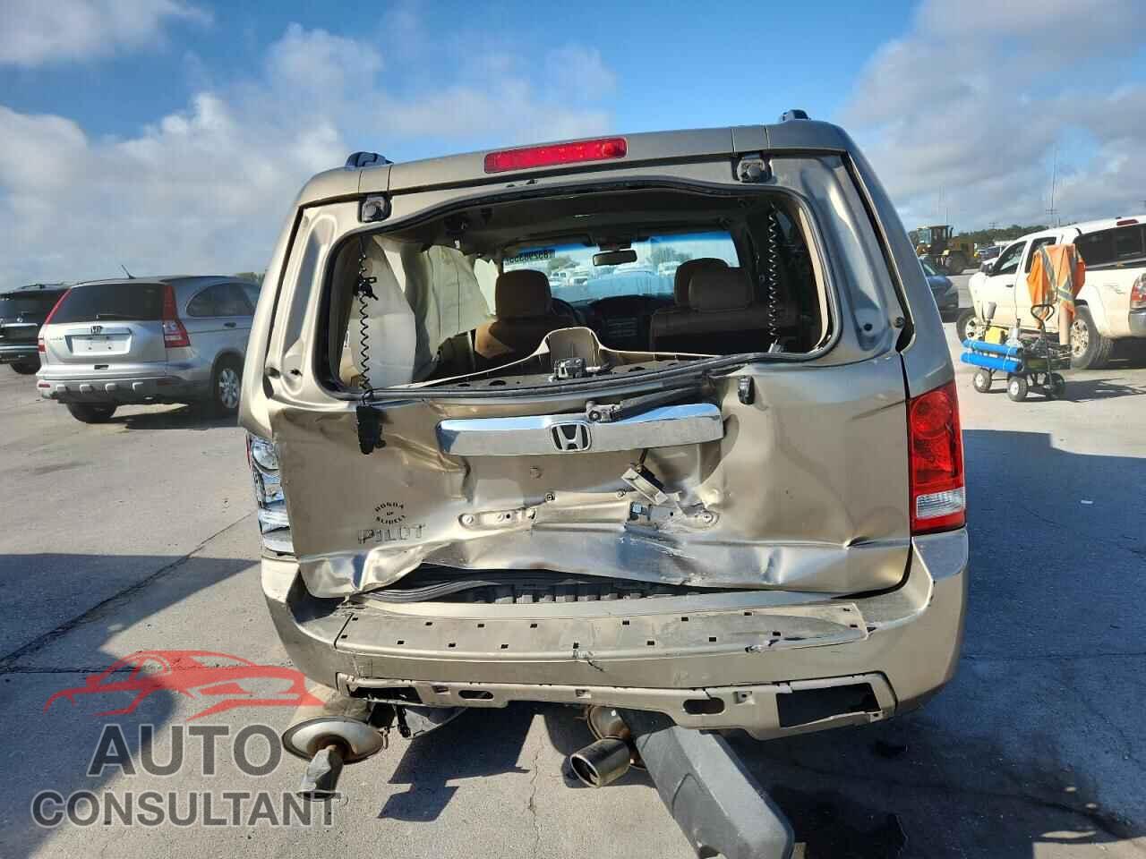 HONDA PILOT 2009 - 5FNYF38559B023923
