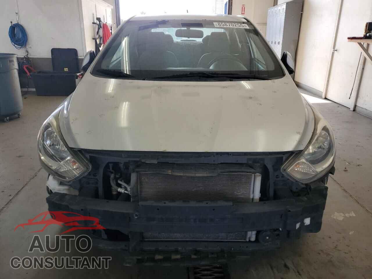 HYUNDAI ACCENT 2013 - KMHCT4AE4DU497196