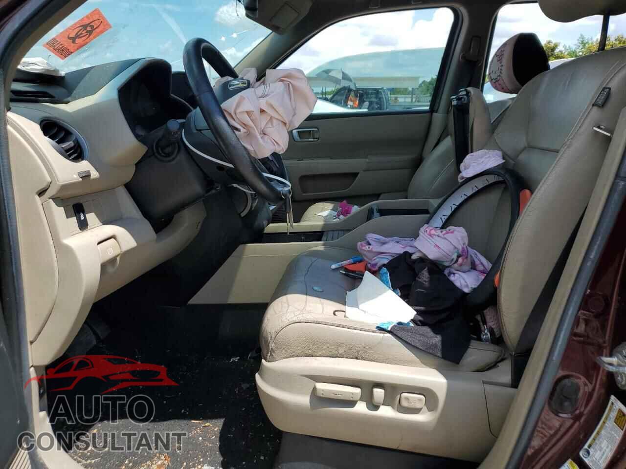 HONDA PILOT 2013 - 5FNYF3H52DB005419