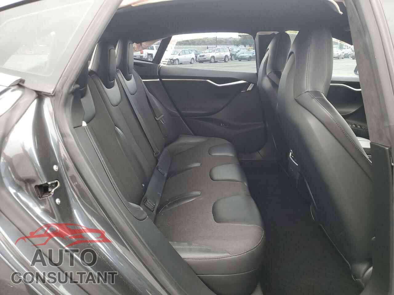 TESLA MODEL S 2016 - 5YJSA1E19GF161133