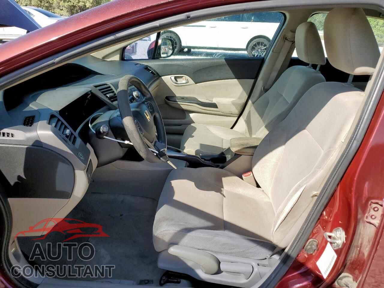 HONDA CIVIC 2012 - 2HGFB2F51CH572716