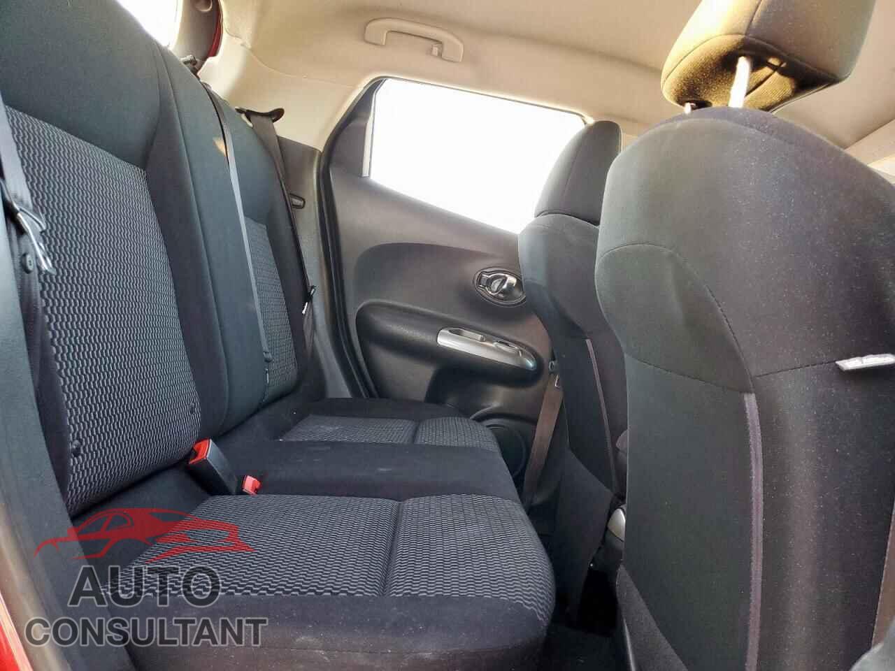 NISSAN JUKE 2017 - JN8AF5MR1HT701475