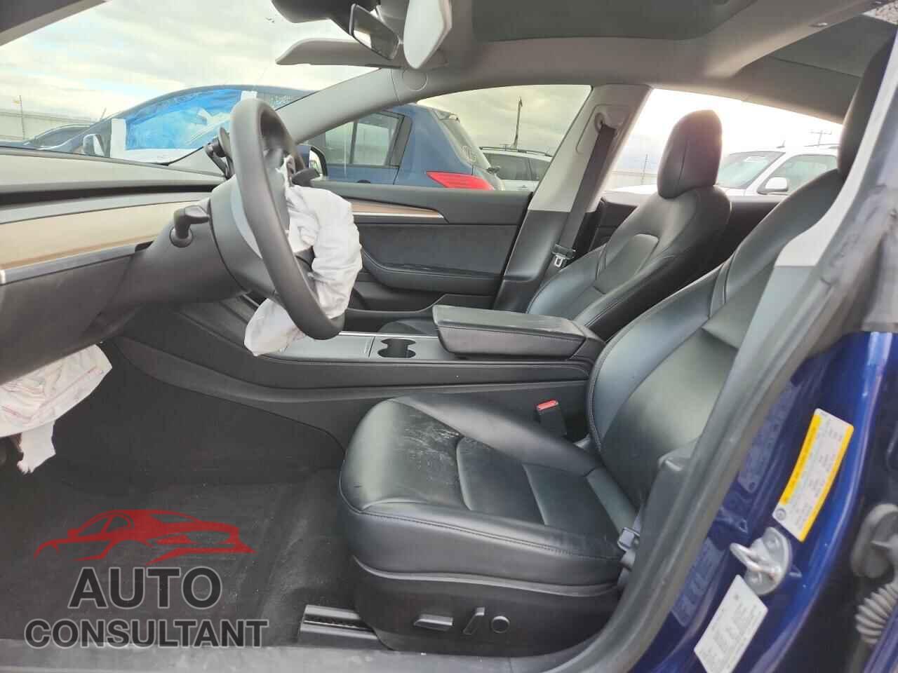 TESLA MODEL 3 2021 - 5YJ3E1EB8MF988196