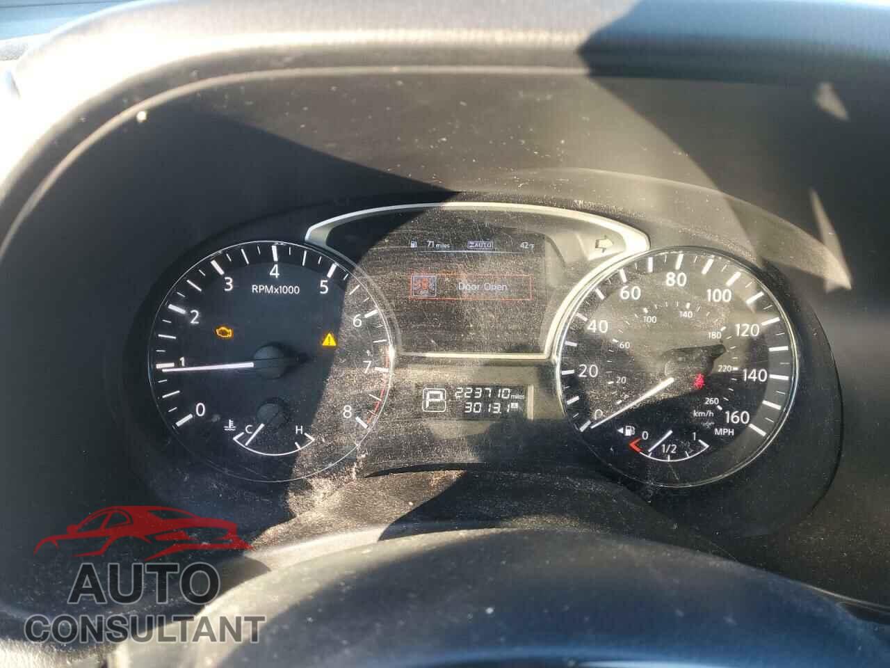 NISSAN PATHFINDER 2014 - 5N1AR2MM6EC602373