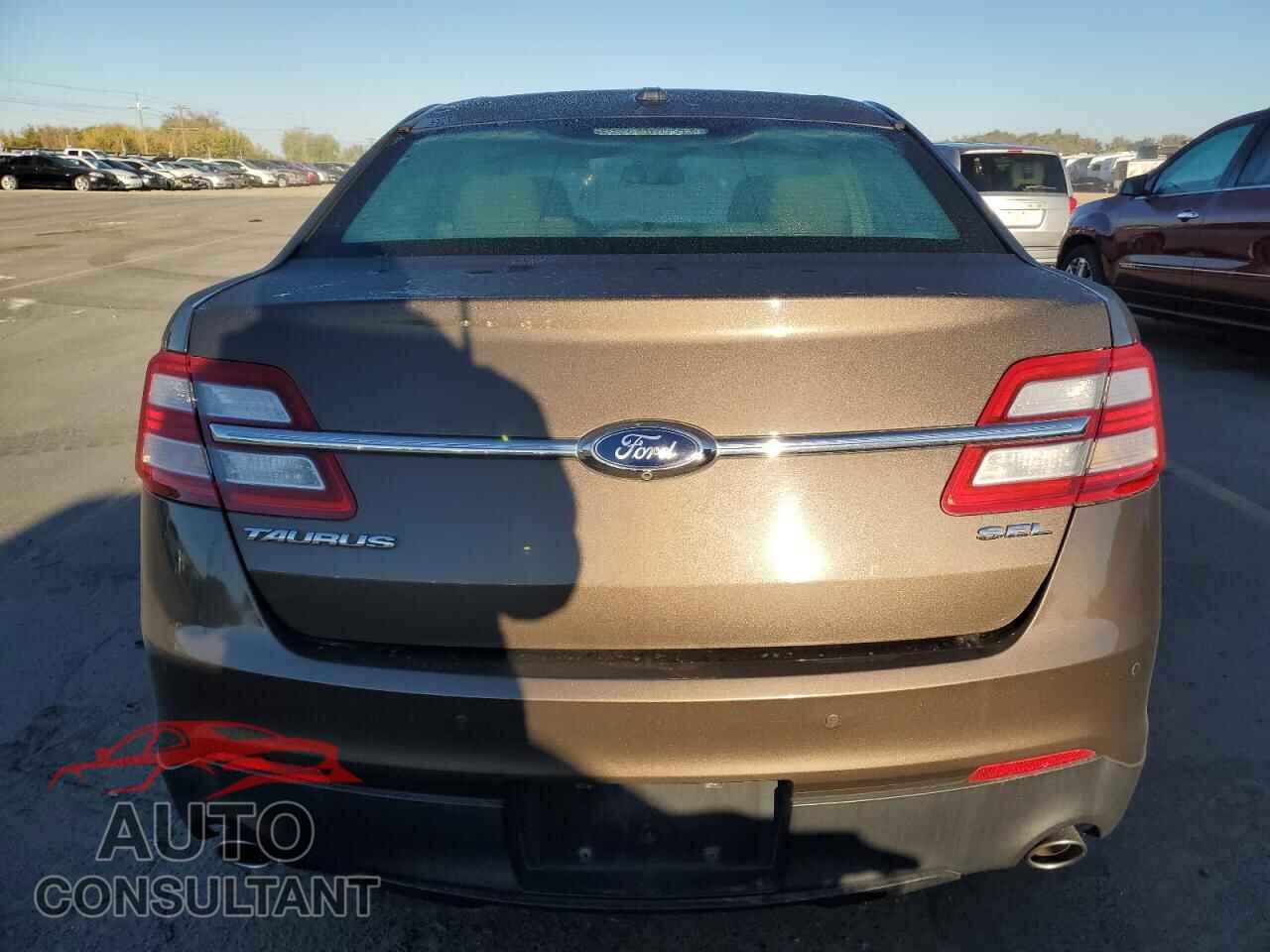 FORD TAURUS 2015 - 1FAHP2E80FG167666