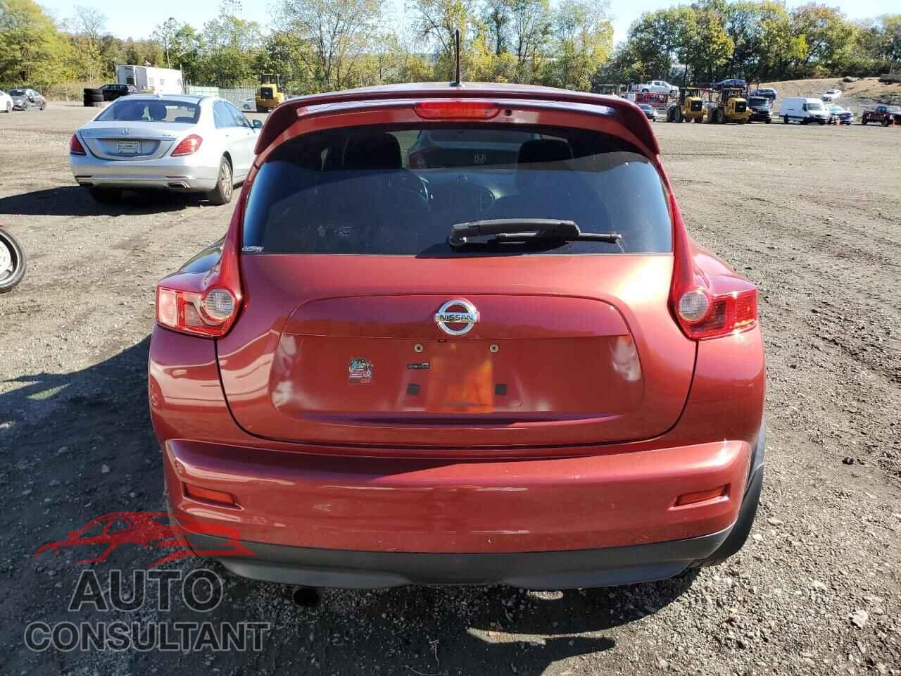 NISSAN JUKE 2011 - JN8AF5MV6BT026002