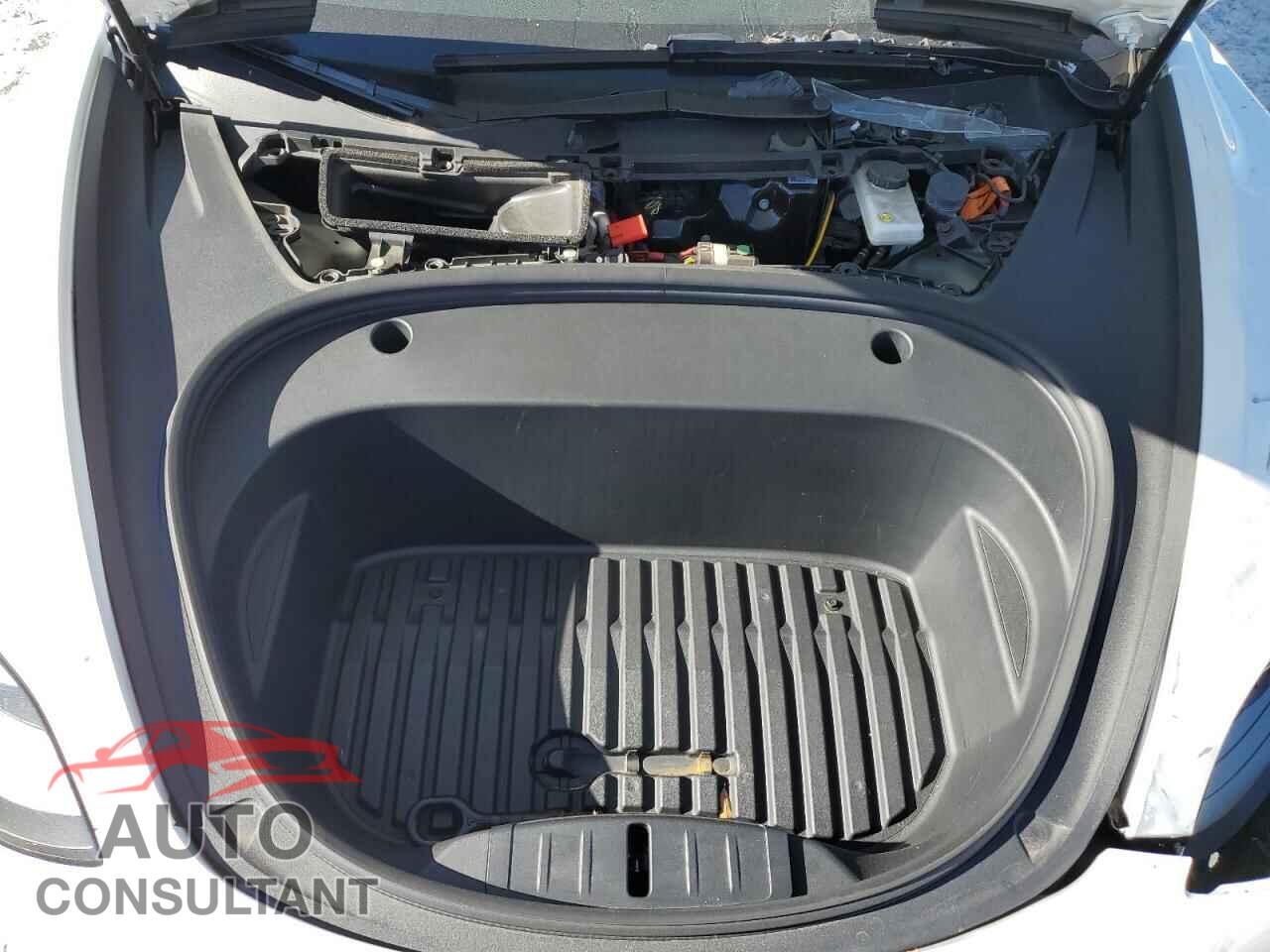 TESLA MODEL 3 2023 - 5YJ3E1EA2PF583835