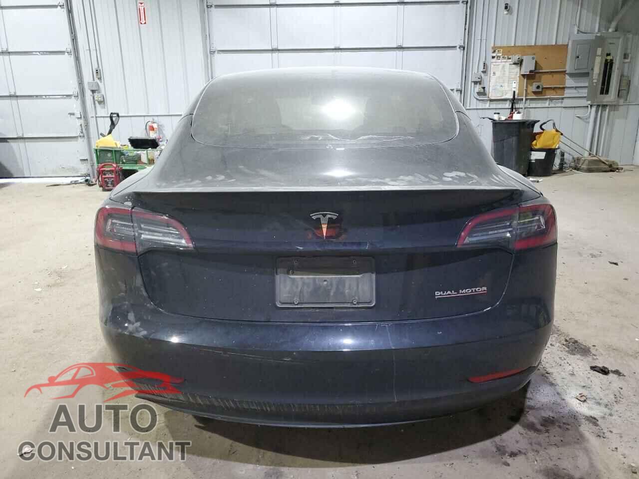 TESLA MODEL 3 2022 - 5YJ3E1EC7NF104209