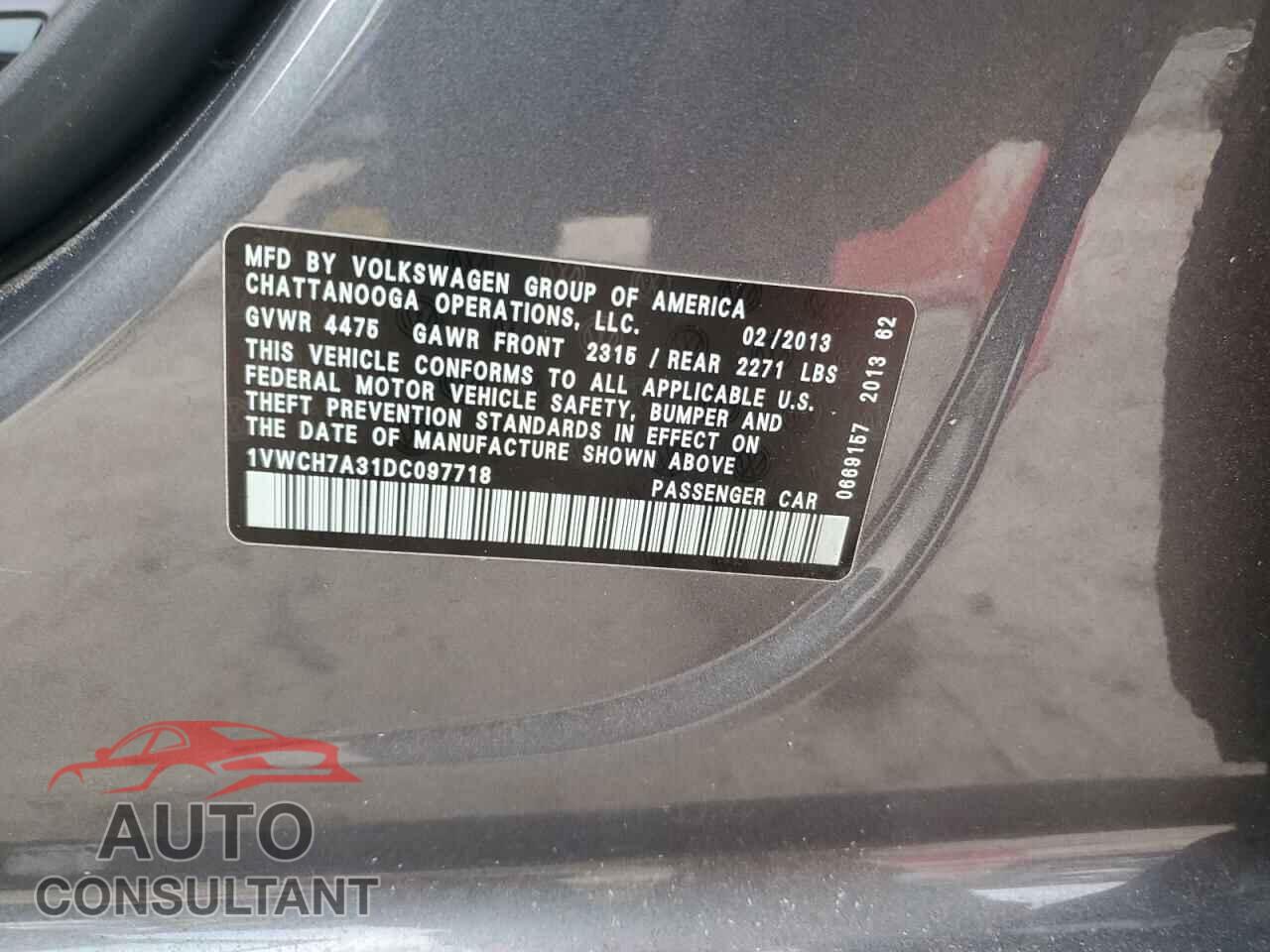 VOLKSWAGEN PASSAT 2013 - 1VWCH7A31DC097718