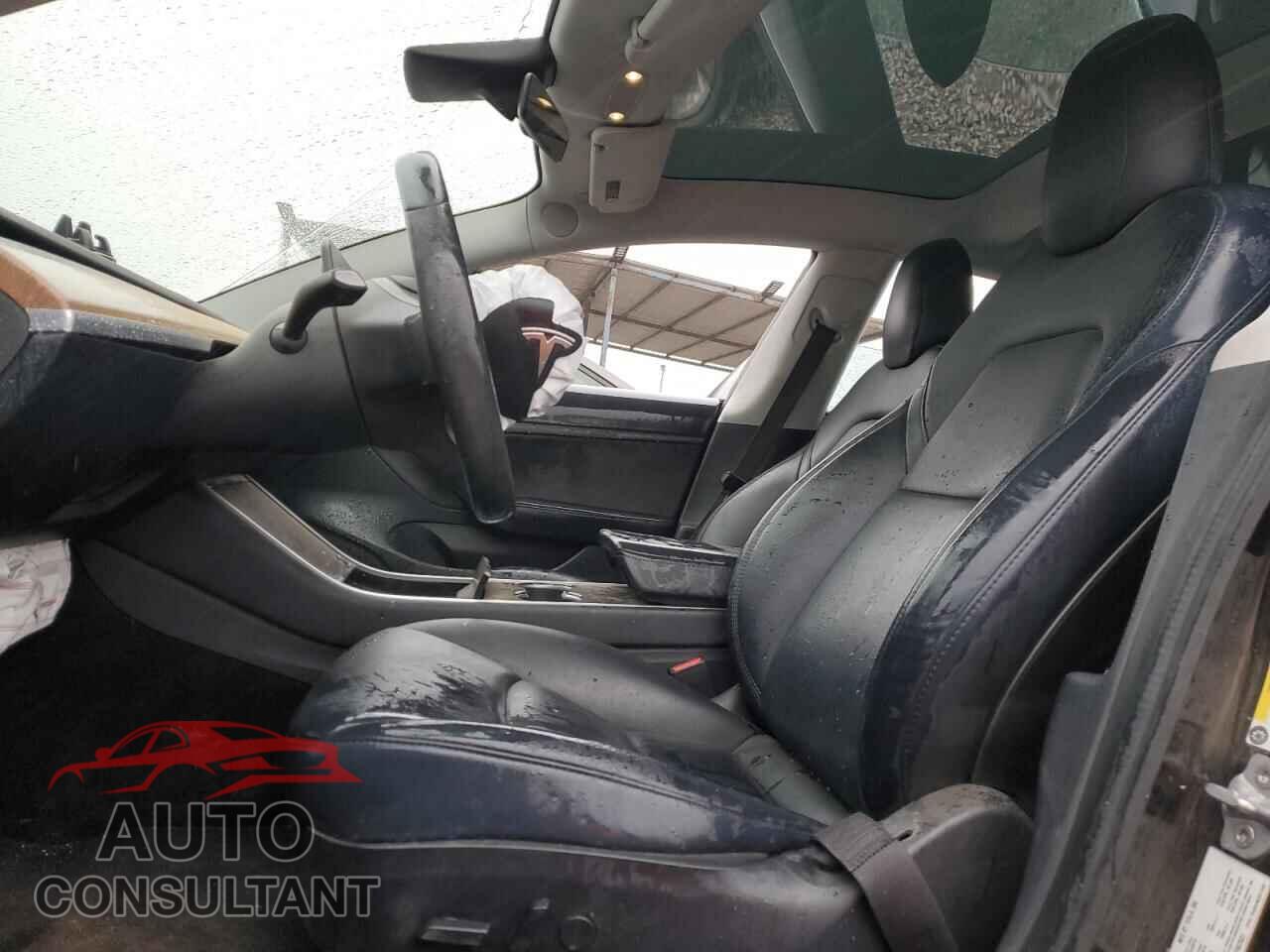 TESLA MODEL 3 2020 - 5YJ3E1EA3LF657631