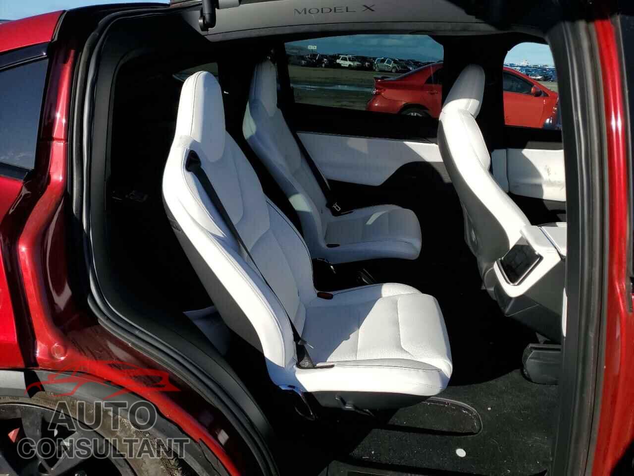 TESLA MODEL X 2023 - 7SAXCBE60PF431032