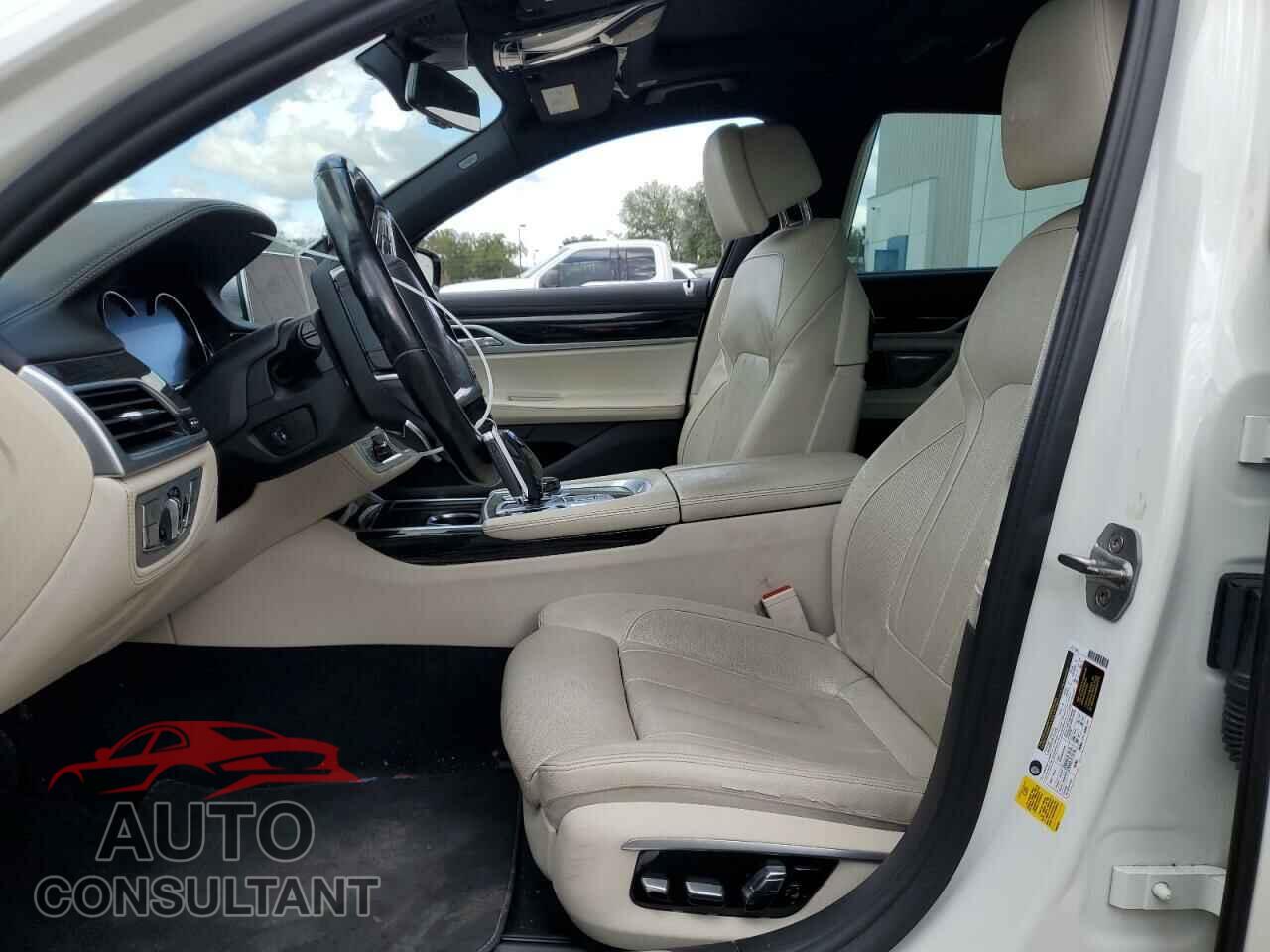 BMW 7 SERIES 2017 - WBA7E2C34HG740572