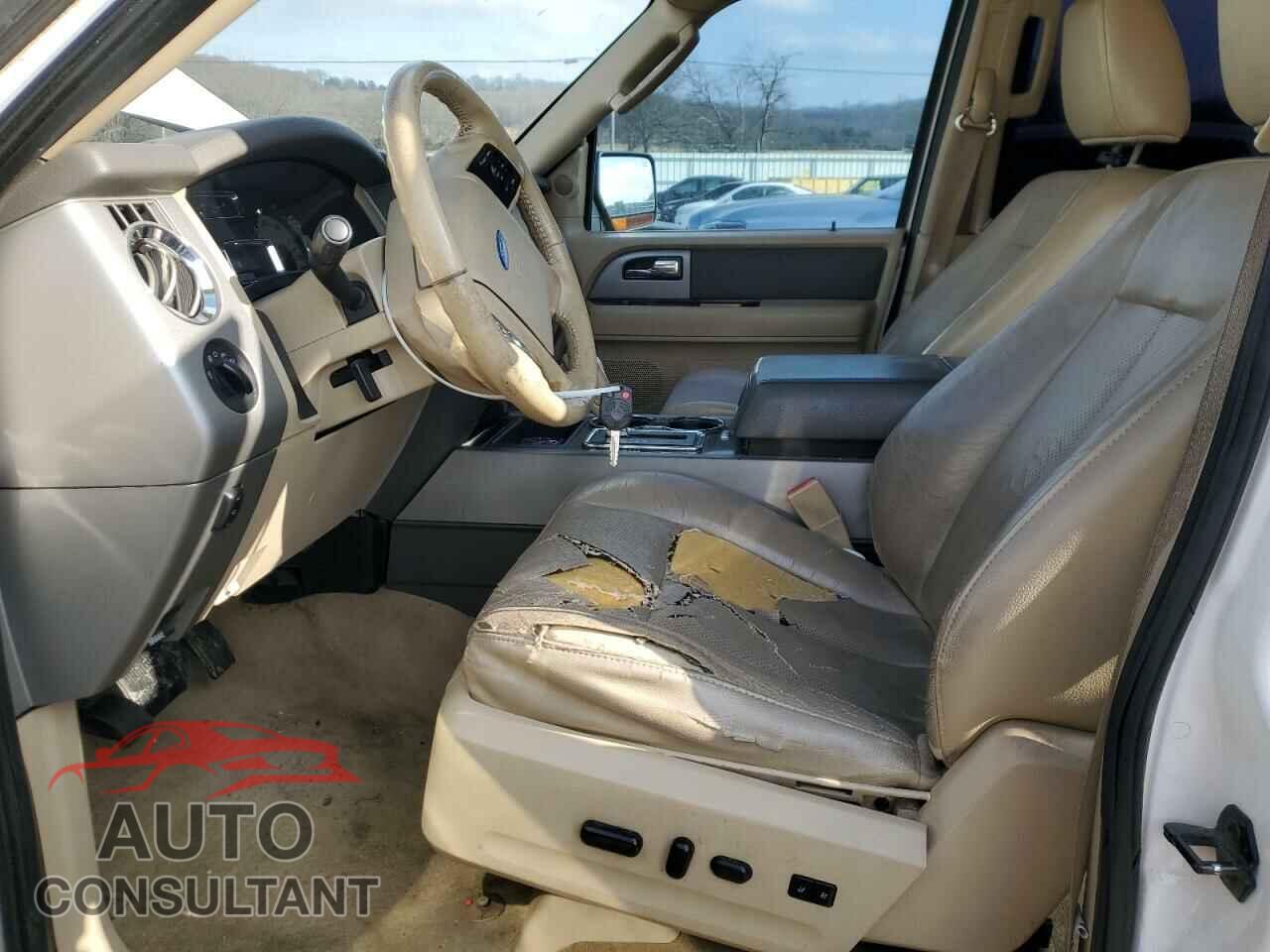 FORD EXPEDITION 2011 - 1FMJU1H52BEF42376