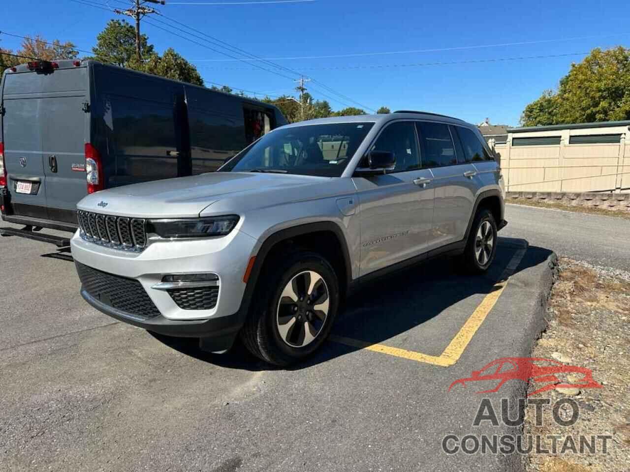 JEEP GRAND CHER 2024 - 1C4RJYB63R8518560