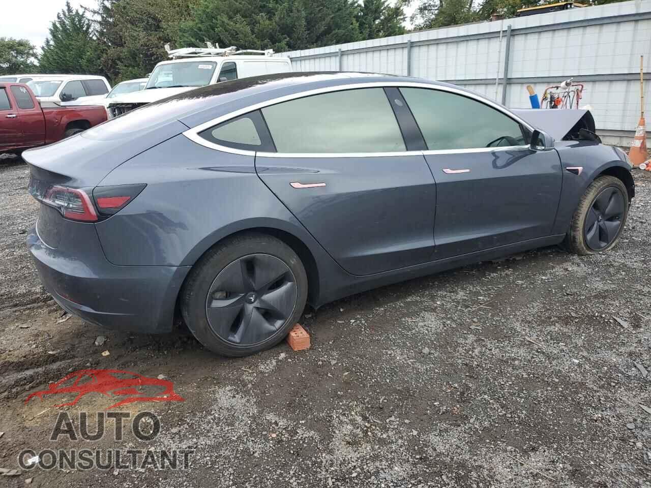 TESLA MODEL 3 2018 - 5YJ3E1EA0JF026820