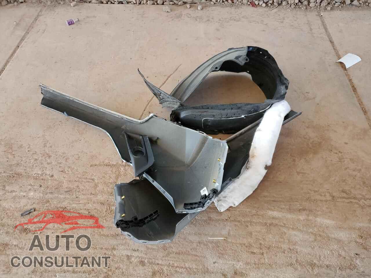 HONDA CRV 2018 - 7FARW1H87JE028357