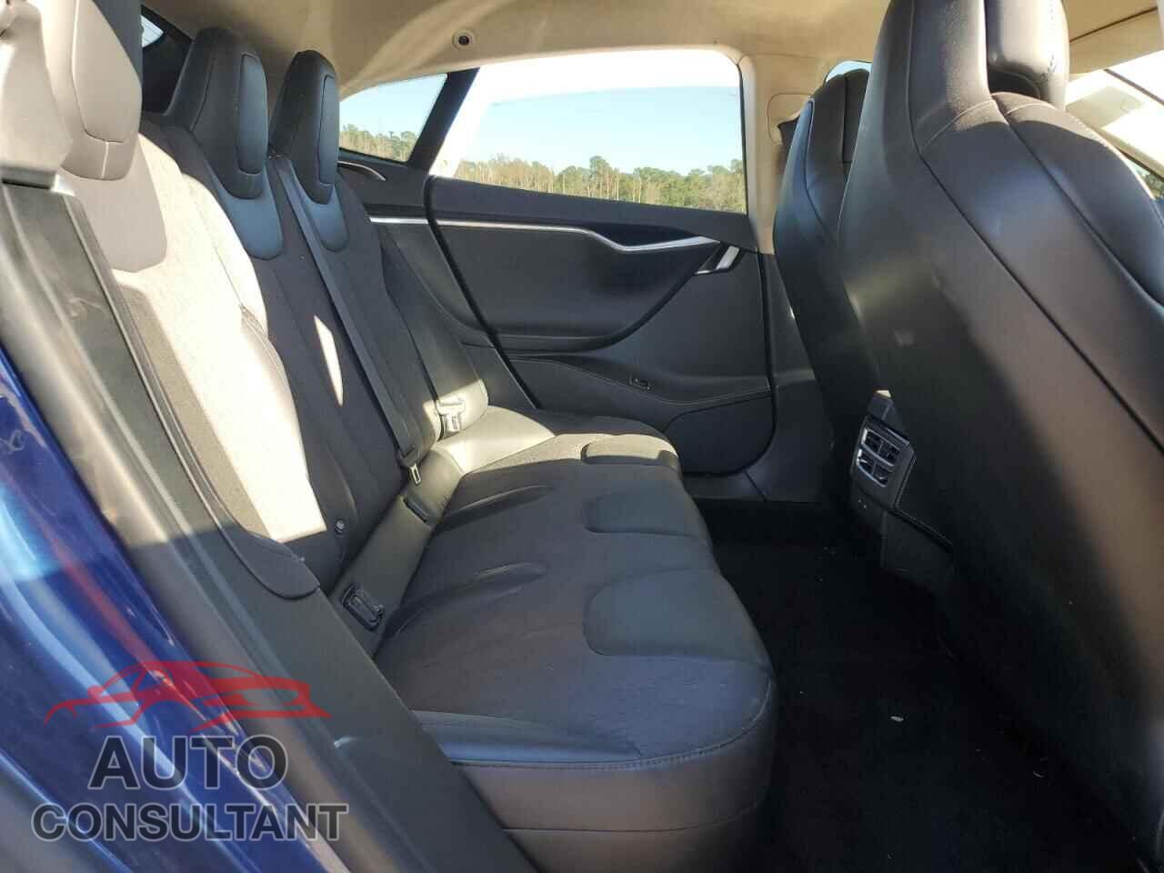TESLA MODEL S 2017 - 5YJSA1E23HF186023