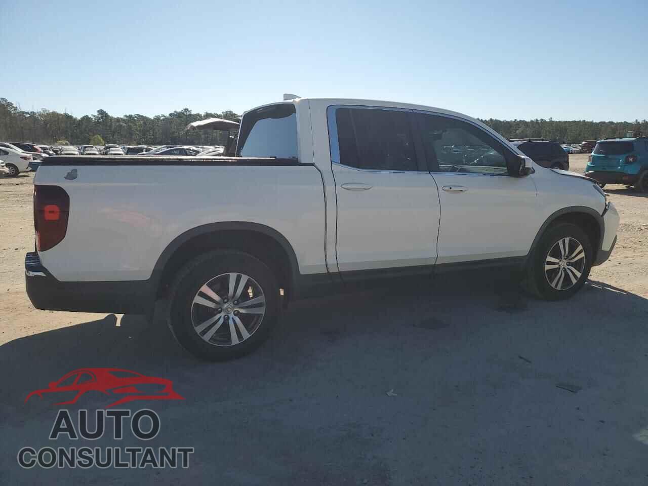 HONDA RIDGELINE 2017 - 5FPYK3F43HB015119