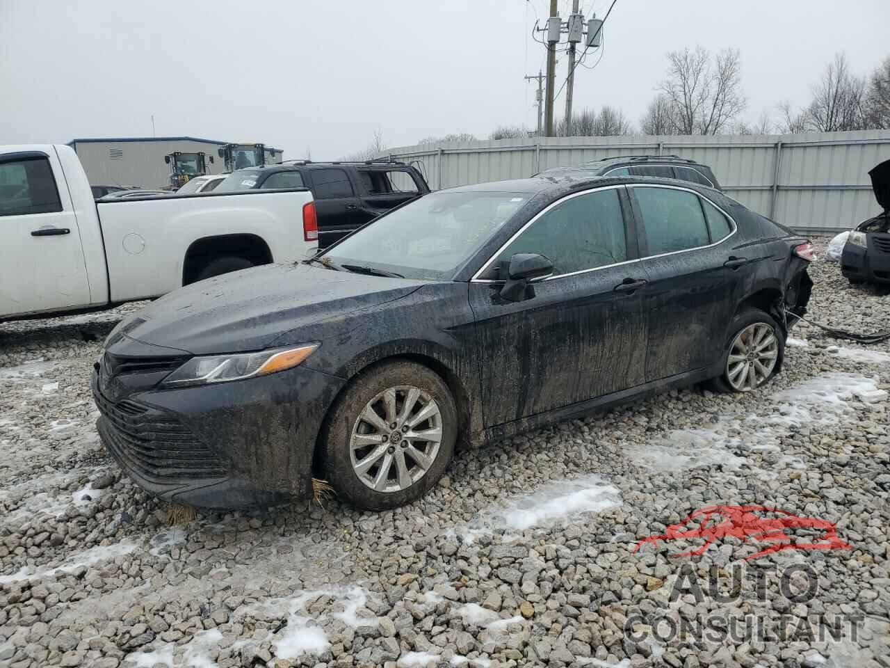 TOYOTA CAMRY 2019 - 4T1B11HK0KU820698