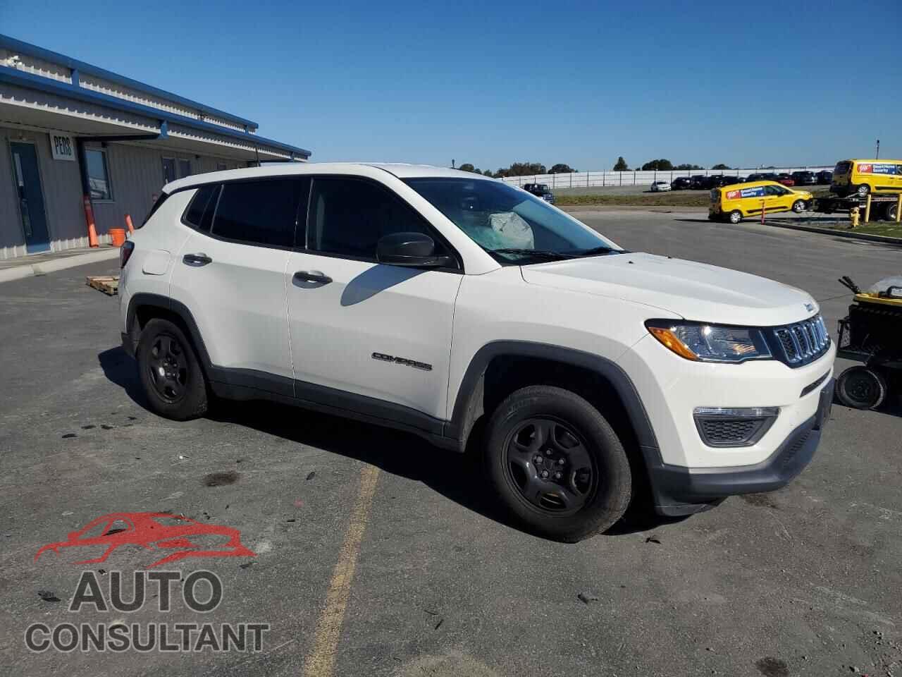 JEEP COMPASS 2018 - 3C4NJCAB0JT148075
