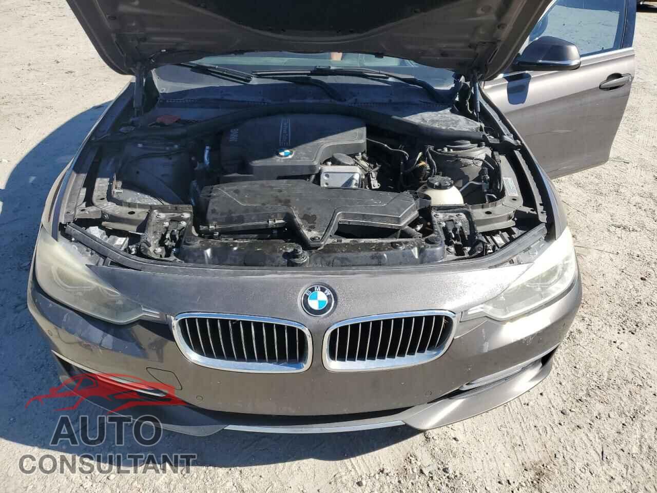 BMW 3 SERIES 2012 - WBA3A5C58CF343944