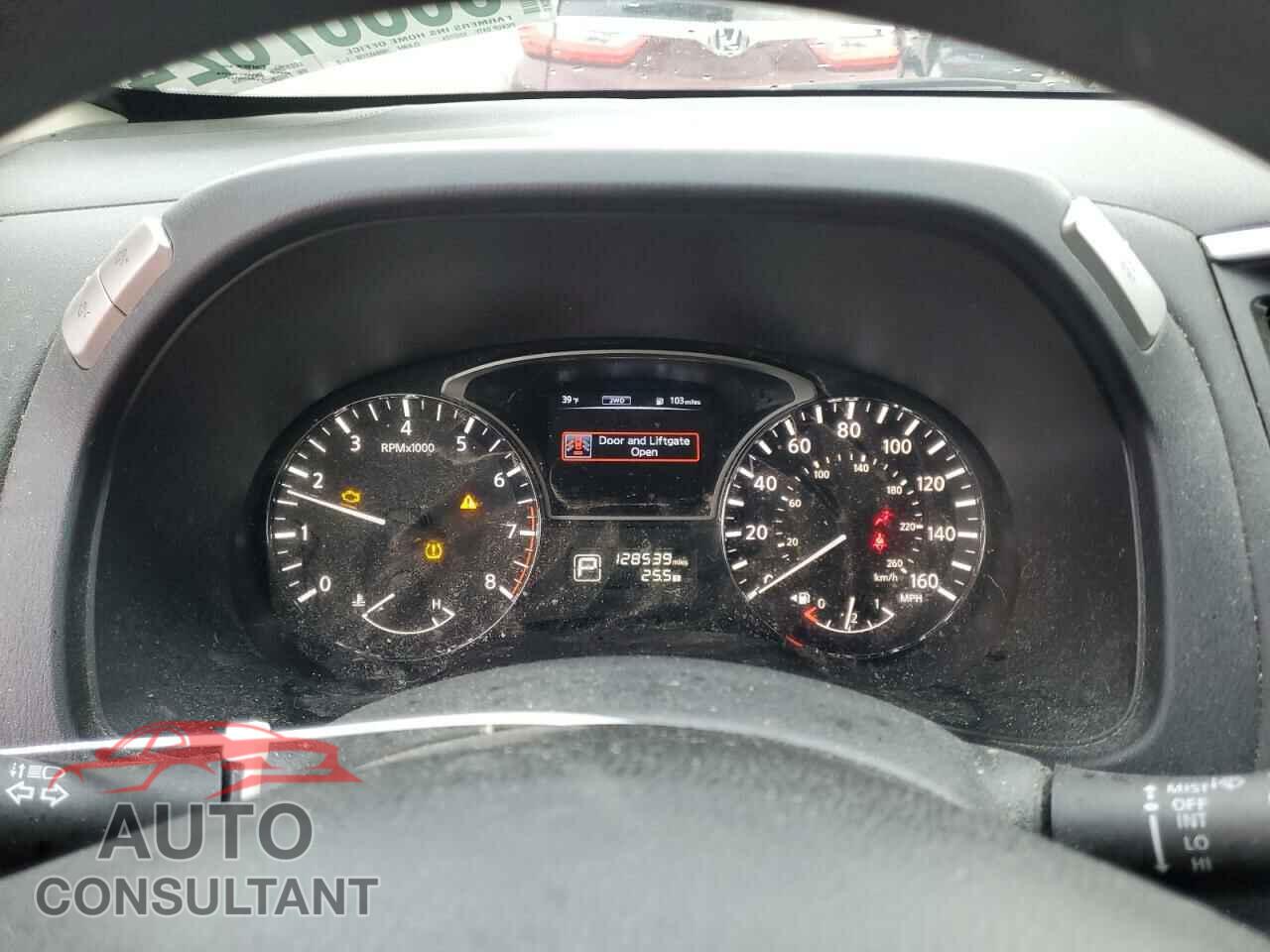 NISSAN PATHFINDER 2015 - 5N1AR2MM7FC716688
