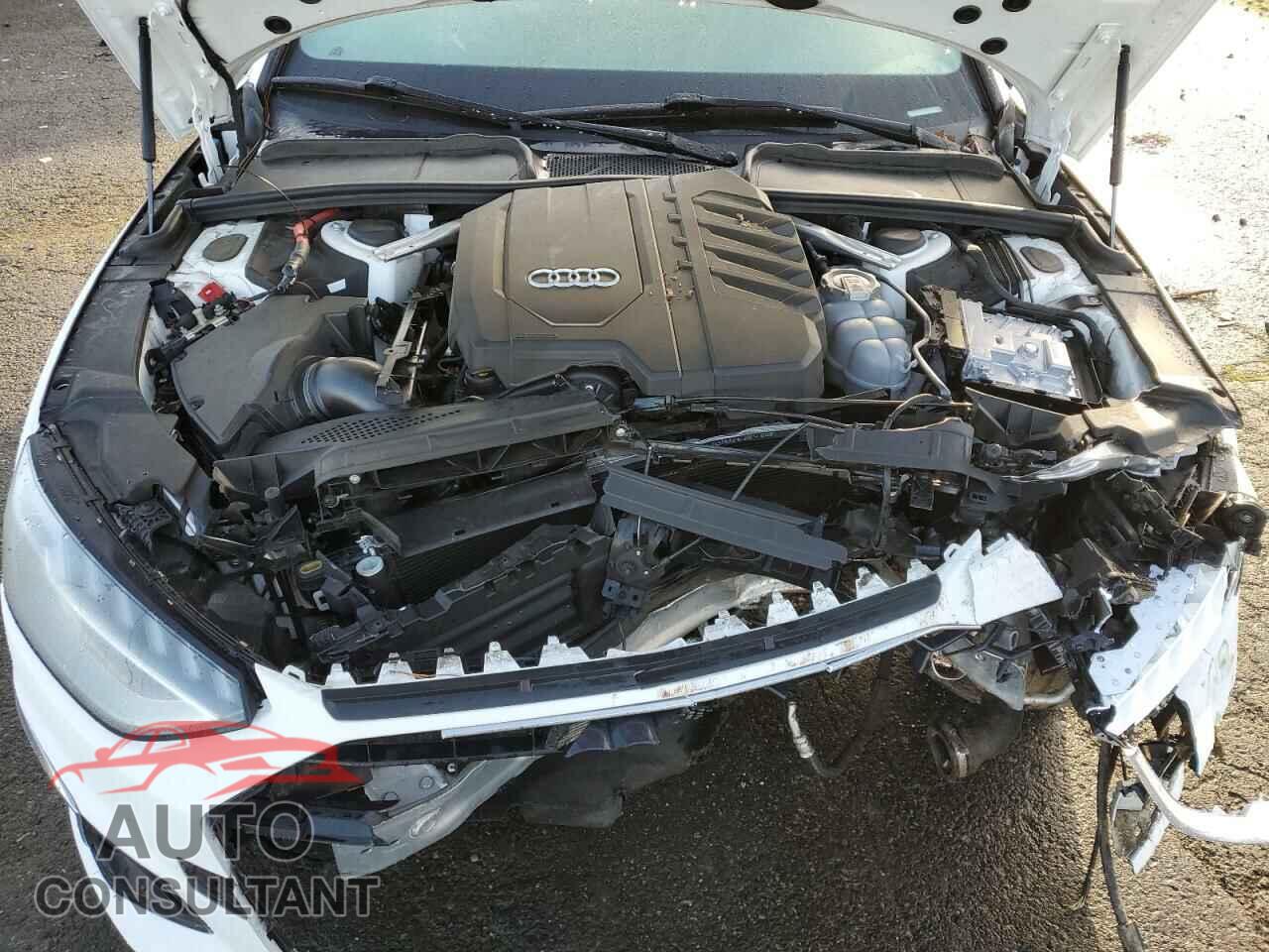 AUDI A4 2021 - WAUEAAF49MN011880
