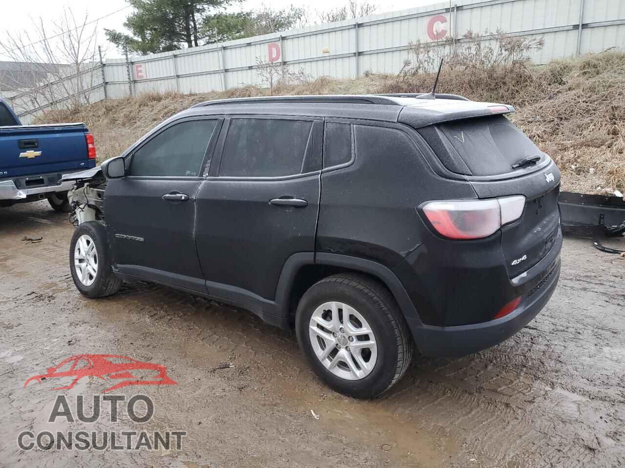 JEEP COMPASS 2018 - 3C4NJDAB5JT179084