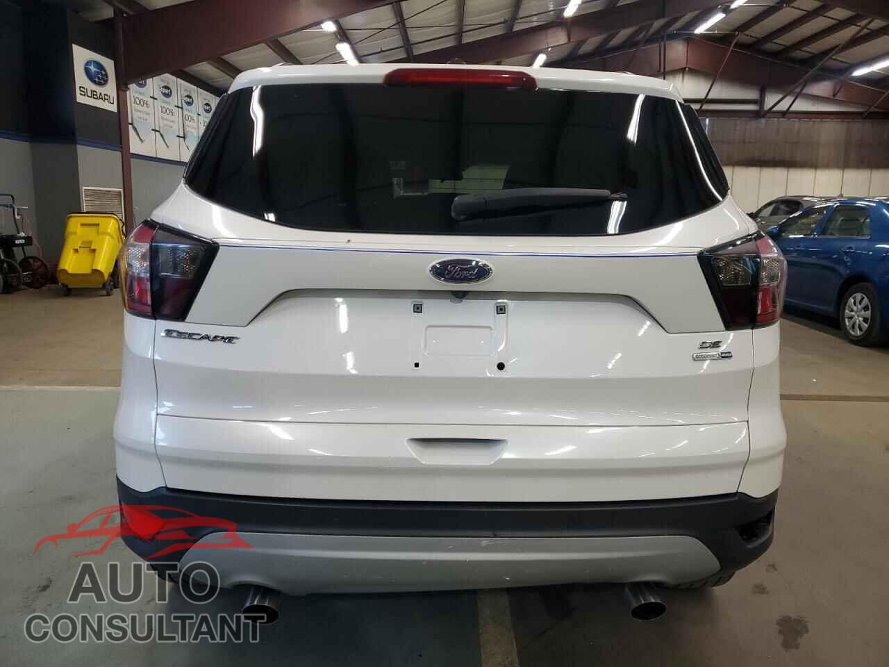 FORD ESCAPE 2017 - 1FMCU9G98HUD68078