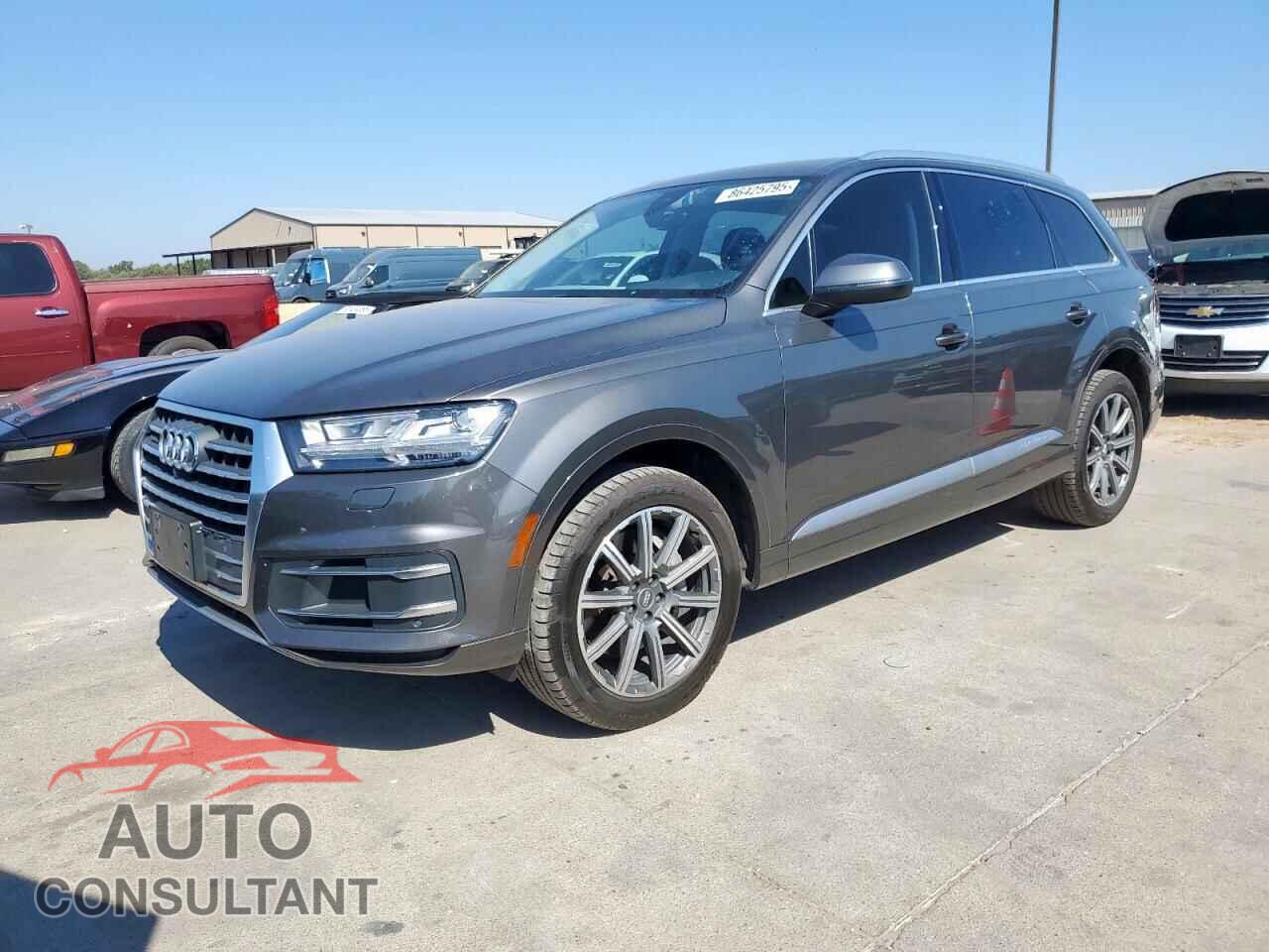 AUDI Q7 2019 - WA1LHAF71KD034485