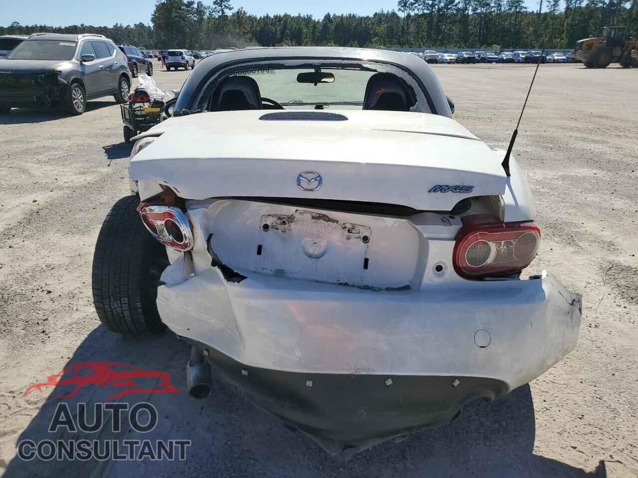 MAZDA MX5 2015 - JM1NC2MF9F0242642