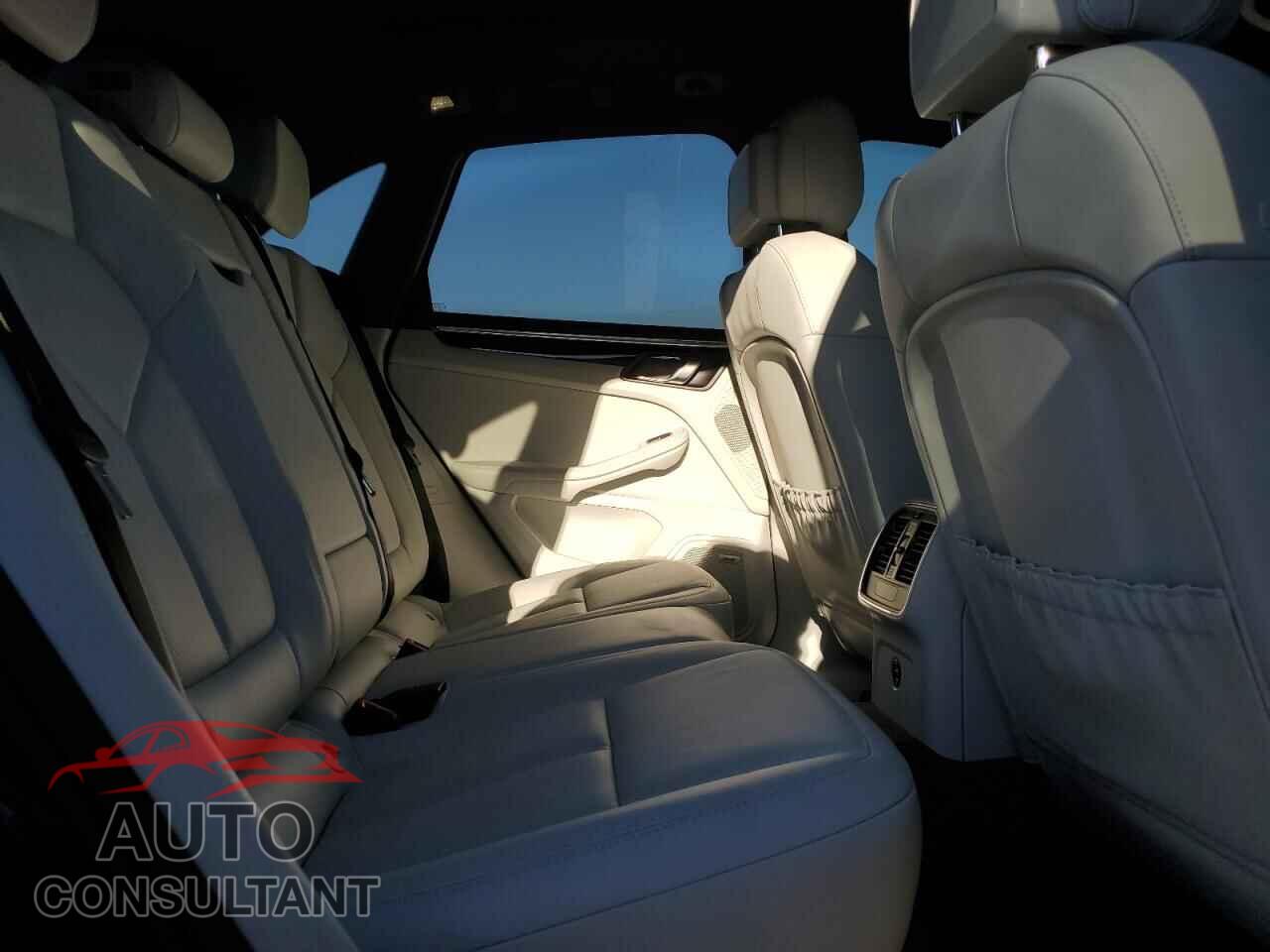 PORSCHE MACAN 2021 - WP1AB2A51MLB31316