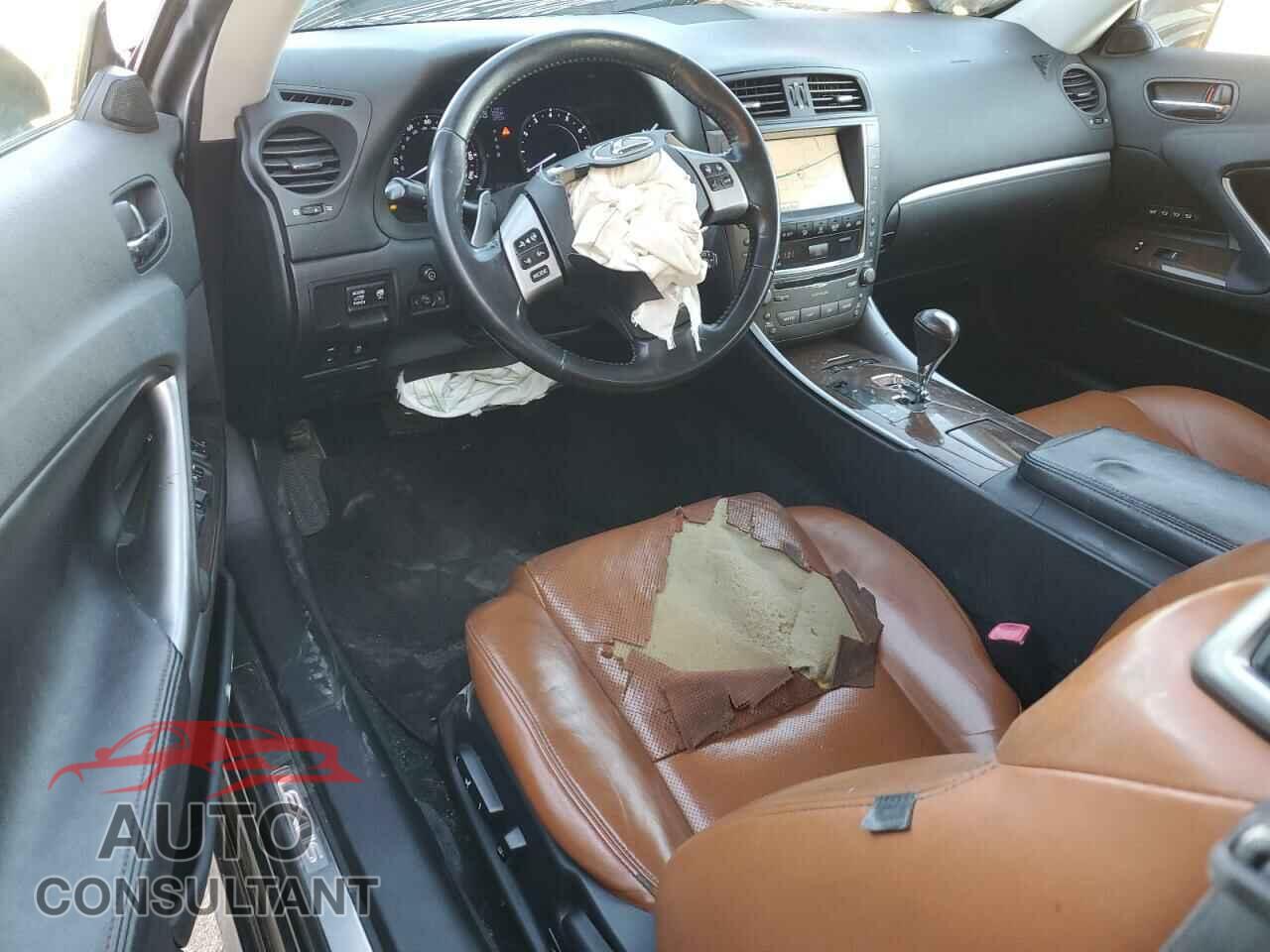 LEXUS IS 2012 - JTHFF2C23C2523859