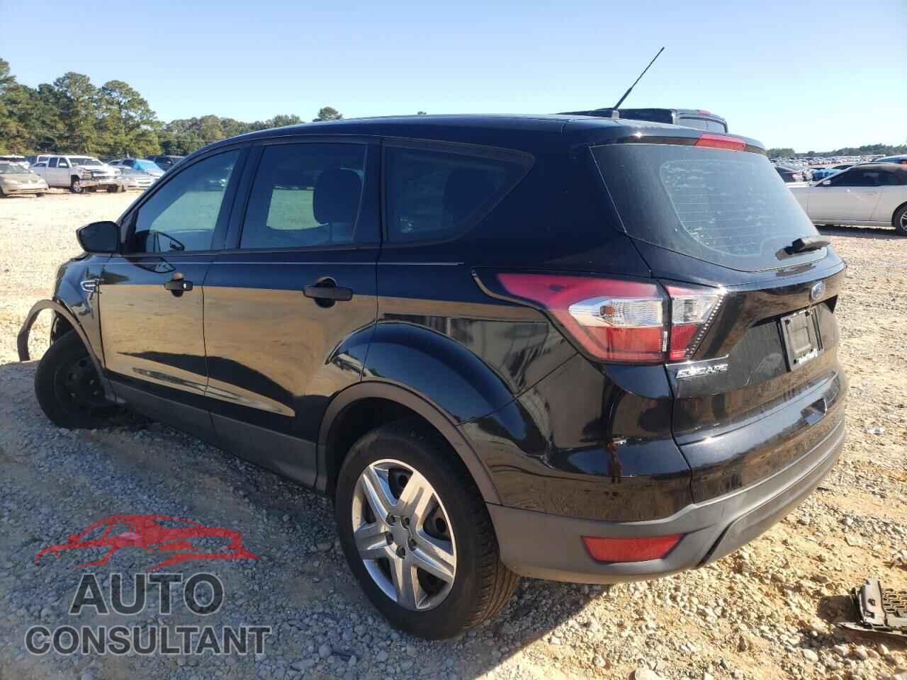 FORD ESCAPE 2017 - 1FMCU0F7XHUC19408