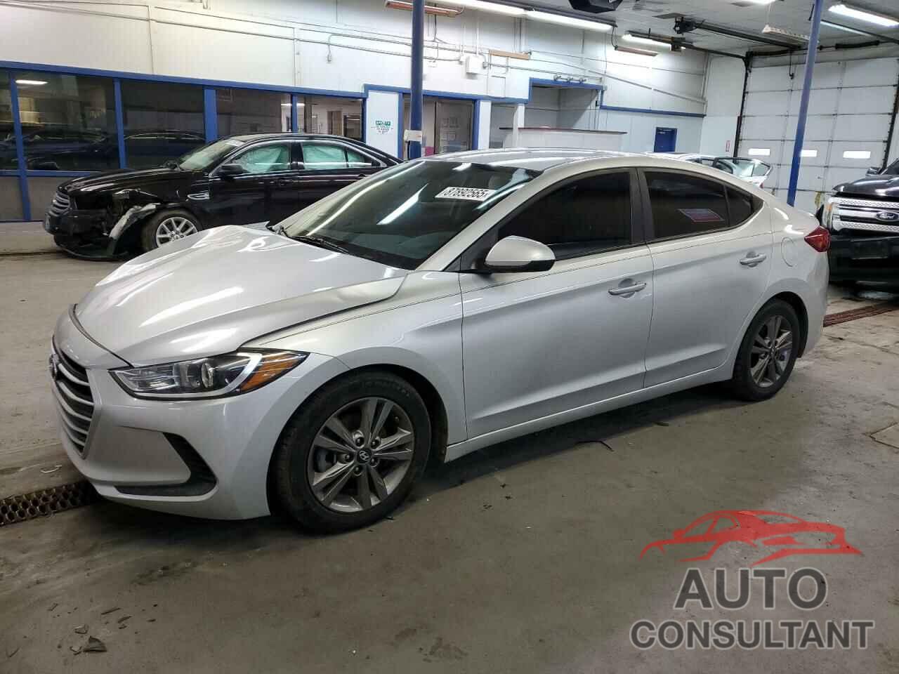 HYUNDAI ELANTRA 2018 - 5NPD84LF8JH368013