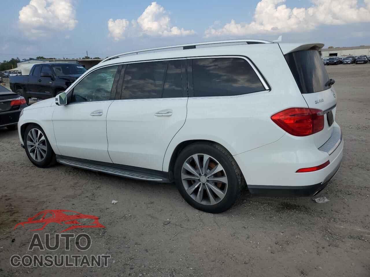 MERCEDES-BENZ GL-CLASS 2014 - 4JGDF7CE7EA381844