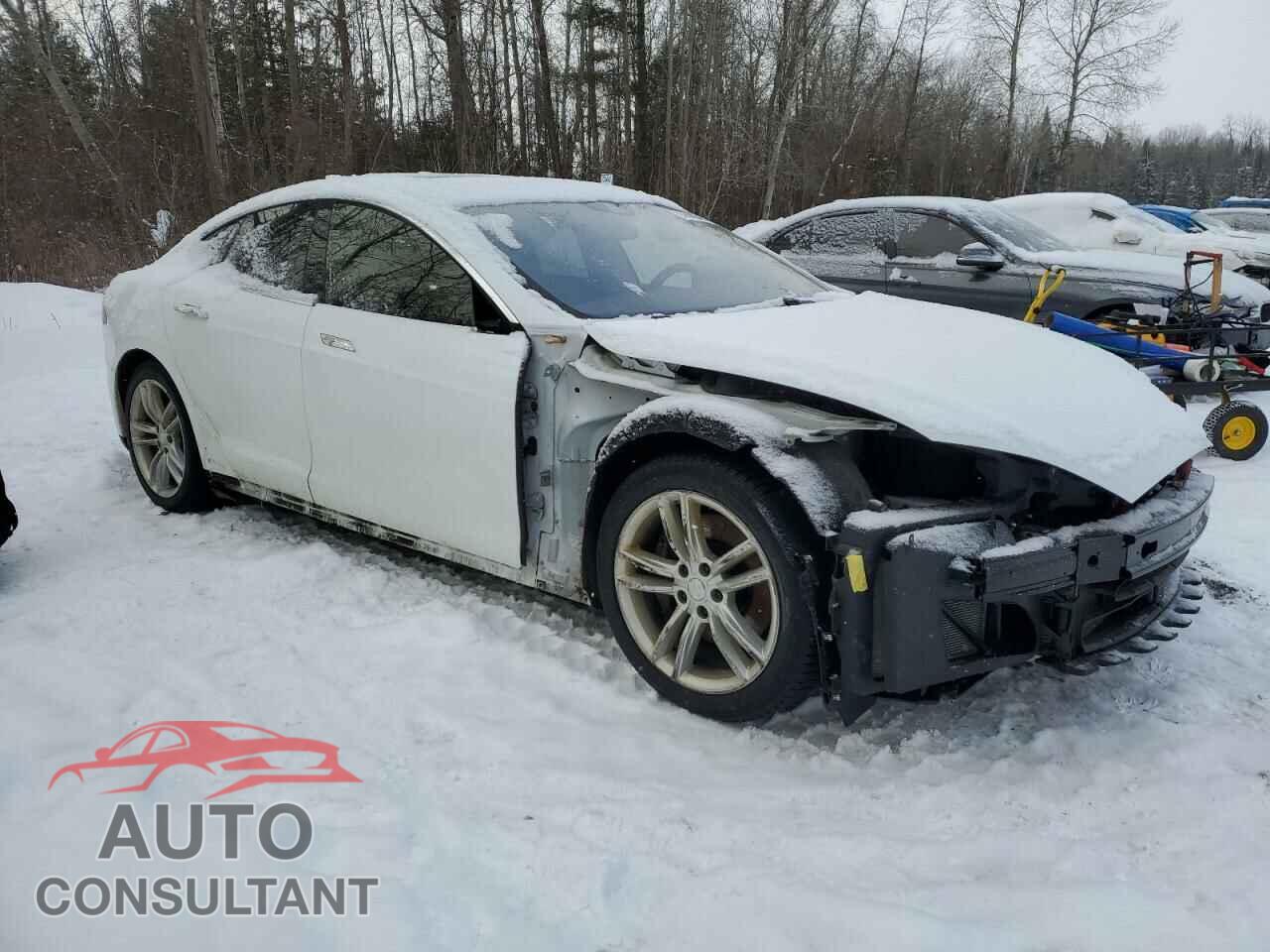 TESLA MODEL S 2015 - 5YJSA1H28FF099968