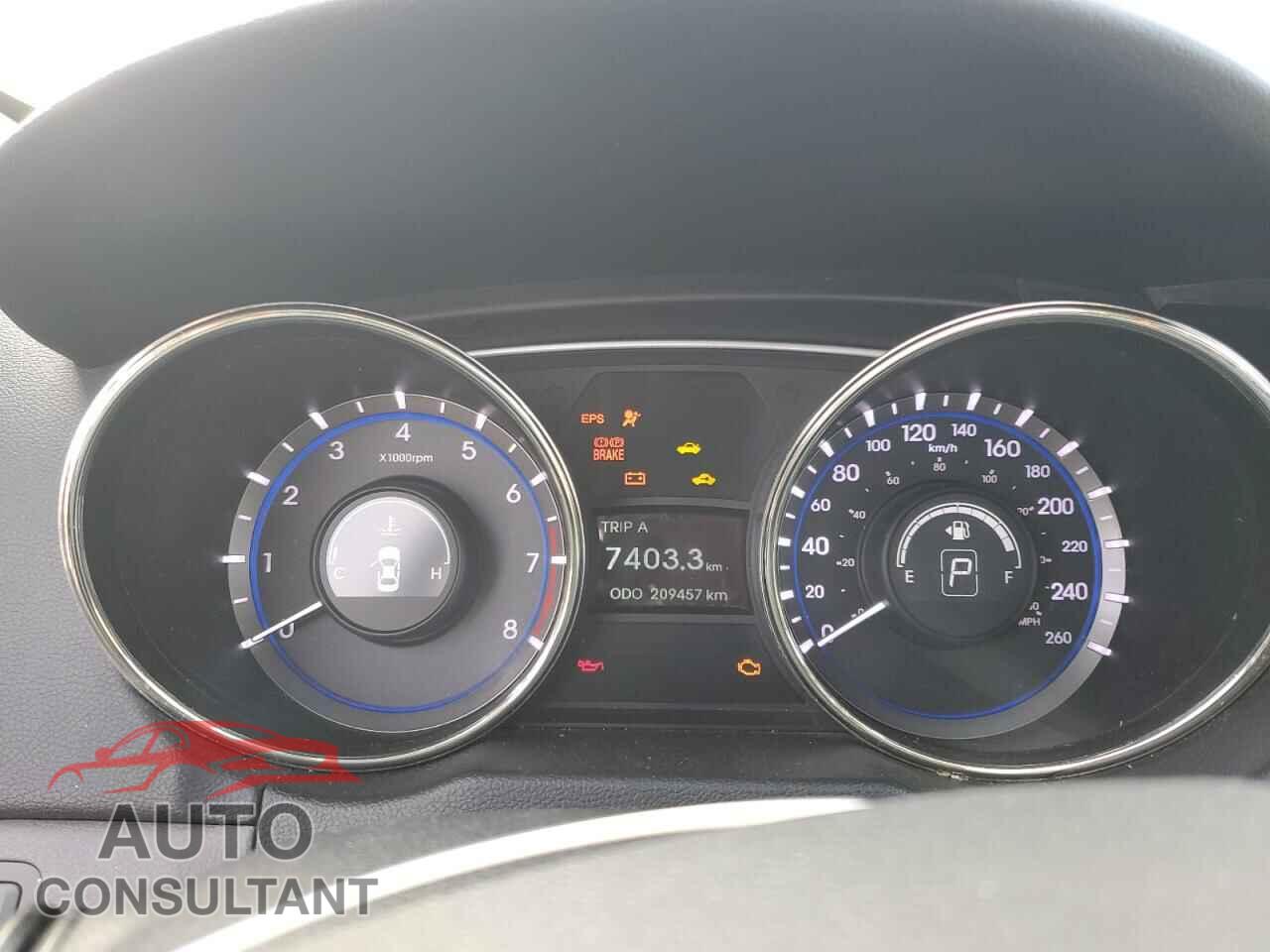 HYUNDAI SONATA 2011 - 5NPEC4ACXBH270730